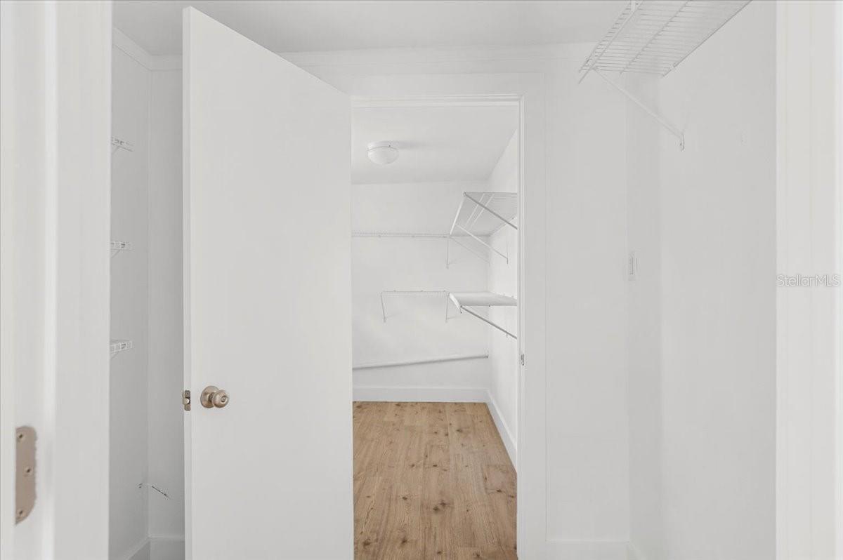 MARINELAND - Residential