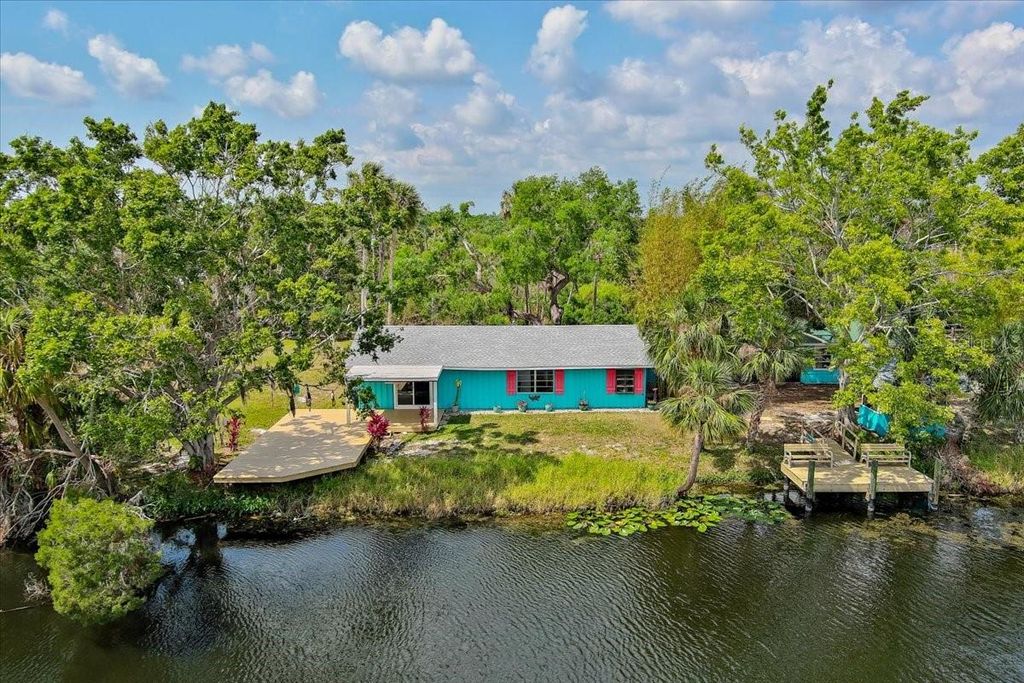 Photo of 6737 Lincoln Road, Bradenton, FL 34203 (MLS # A4668104)