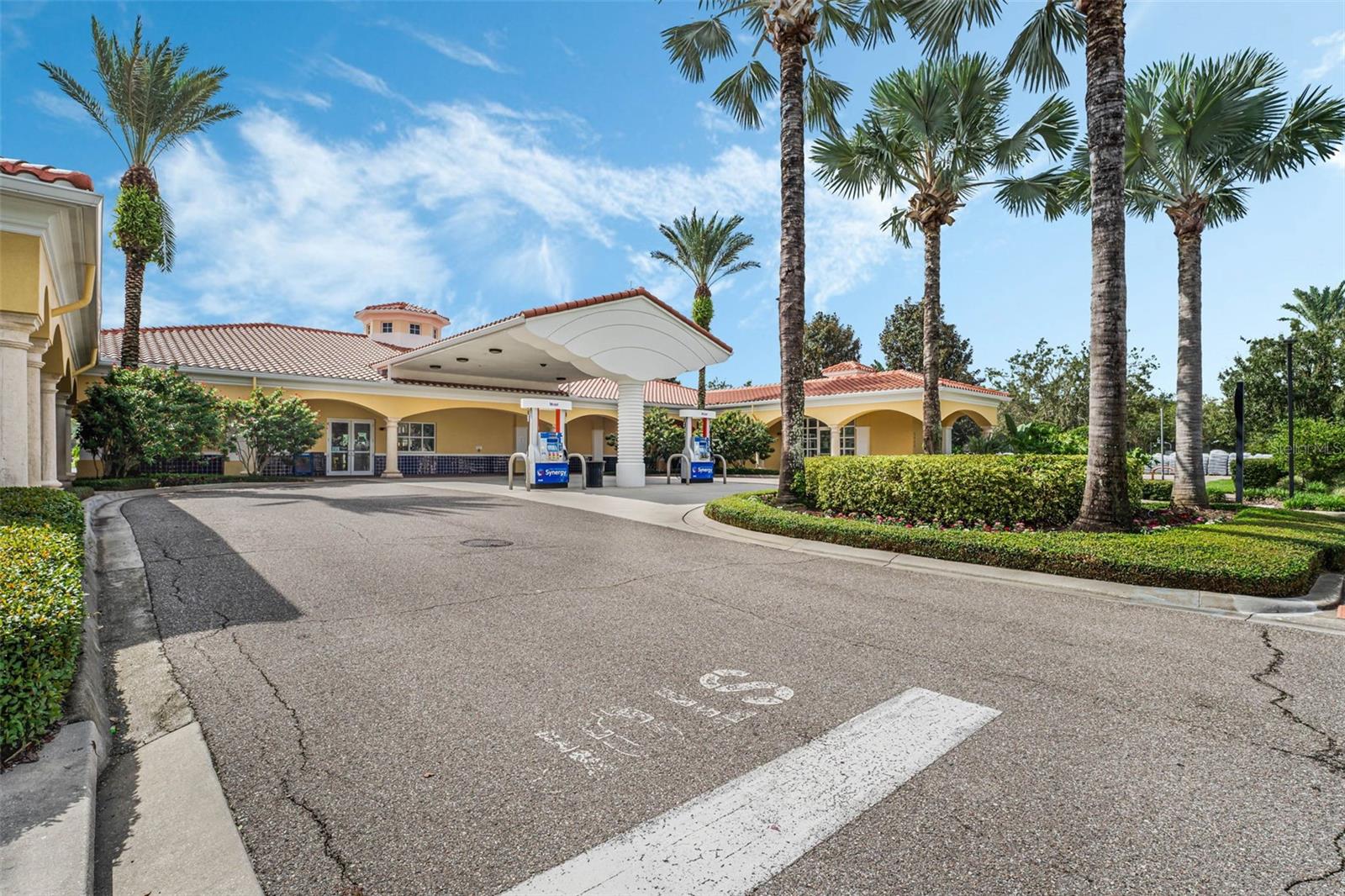 VILLAGEWALK/LK NONAD & 01 - Residential Lease