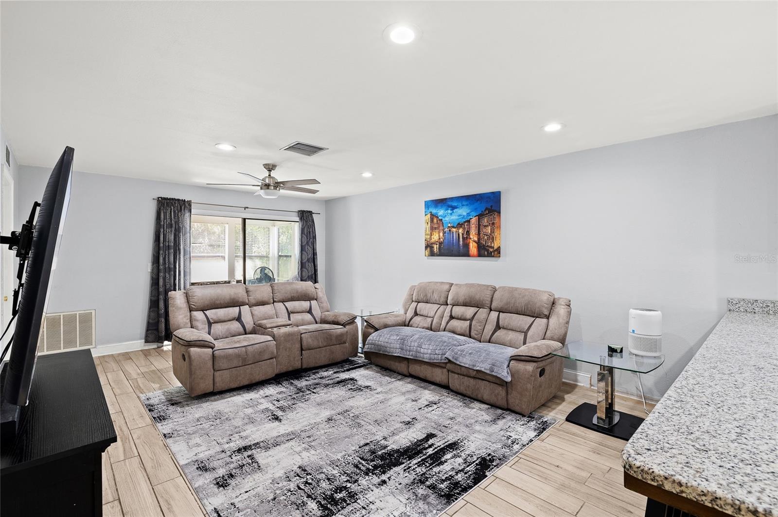 VILLAS OF BEACON GROVES - Residential