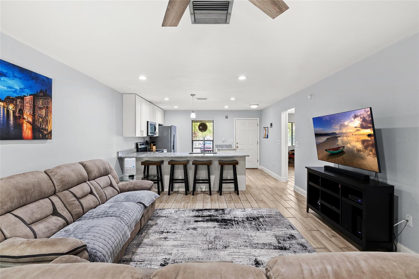 VILLAS OF BEACON GROVES - Residential