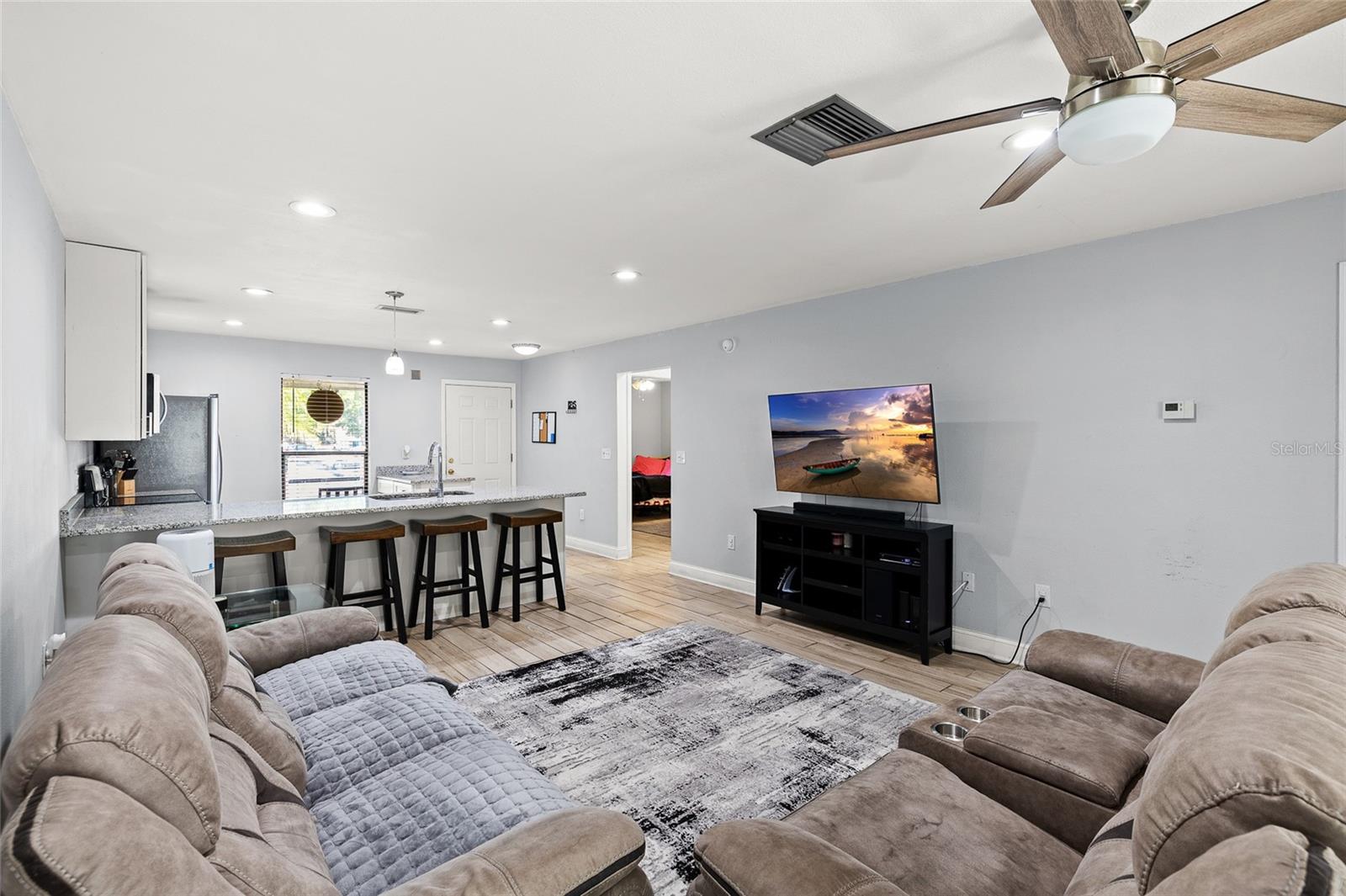 VILLAS OF BEACON GROVES - Residential