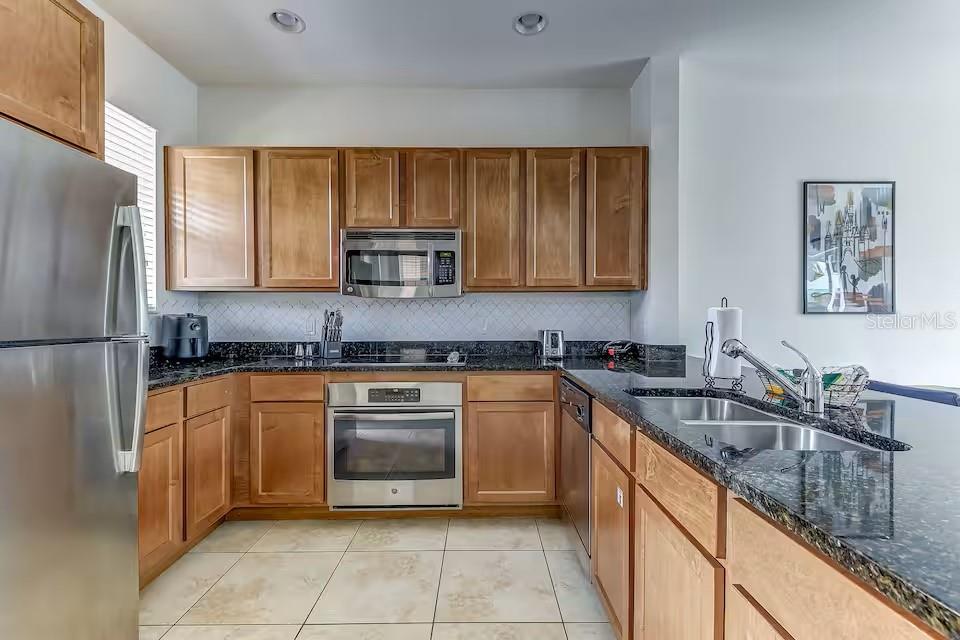 REGAL OAKS AT OLD TOWN - Residential