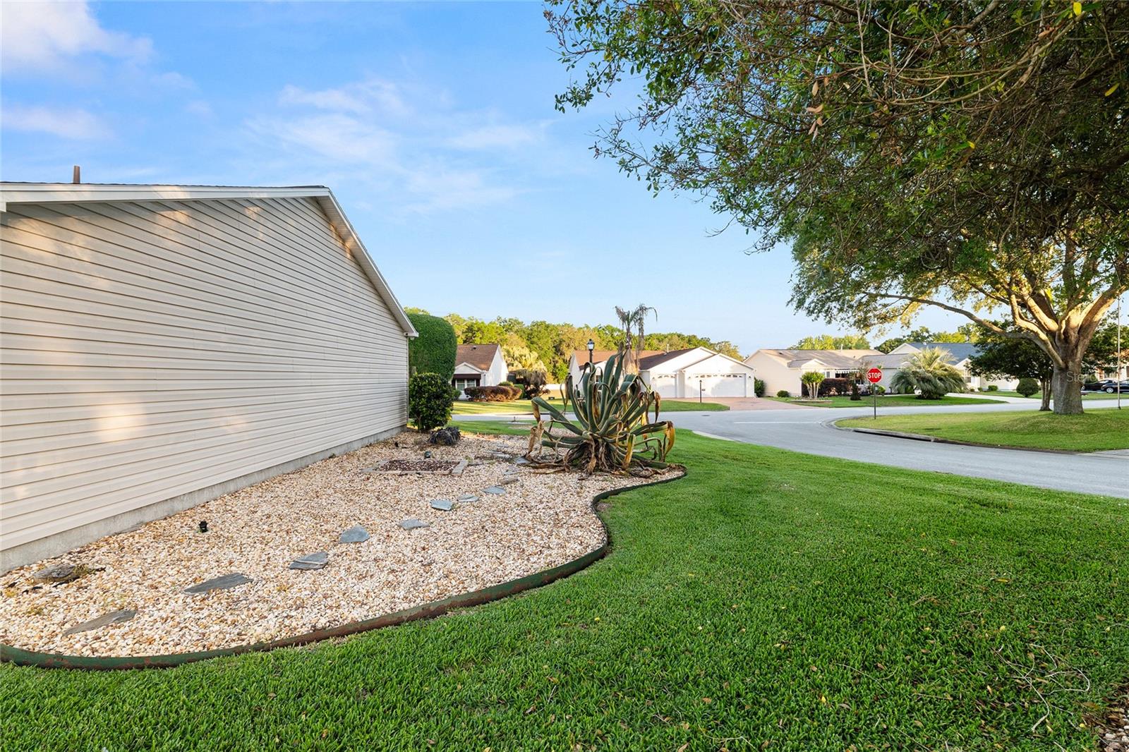 VILLAGES/MAIRON COUNTY UN 52 - Residential