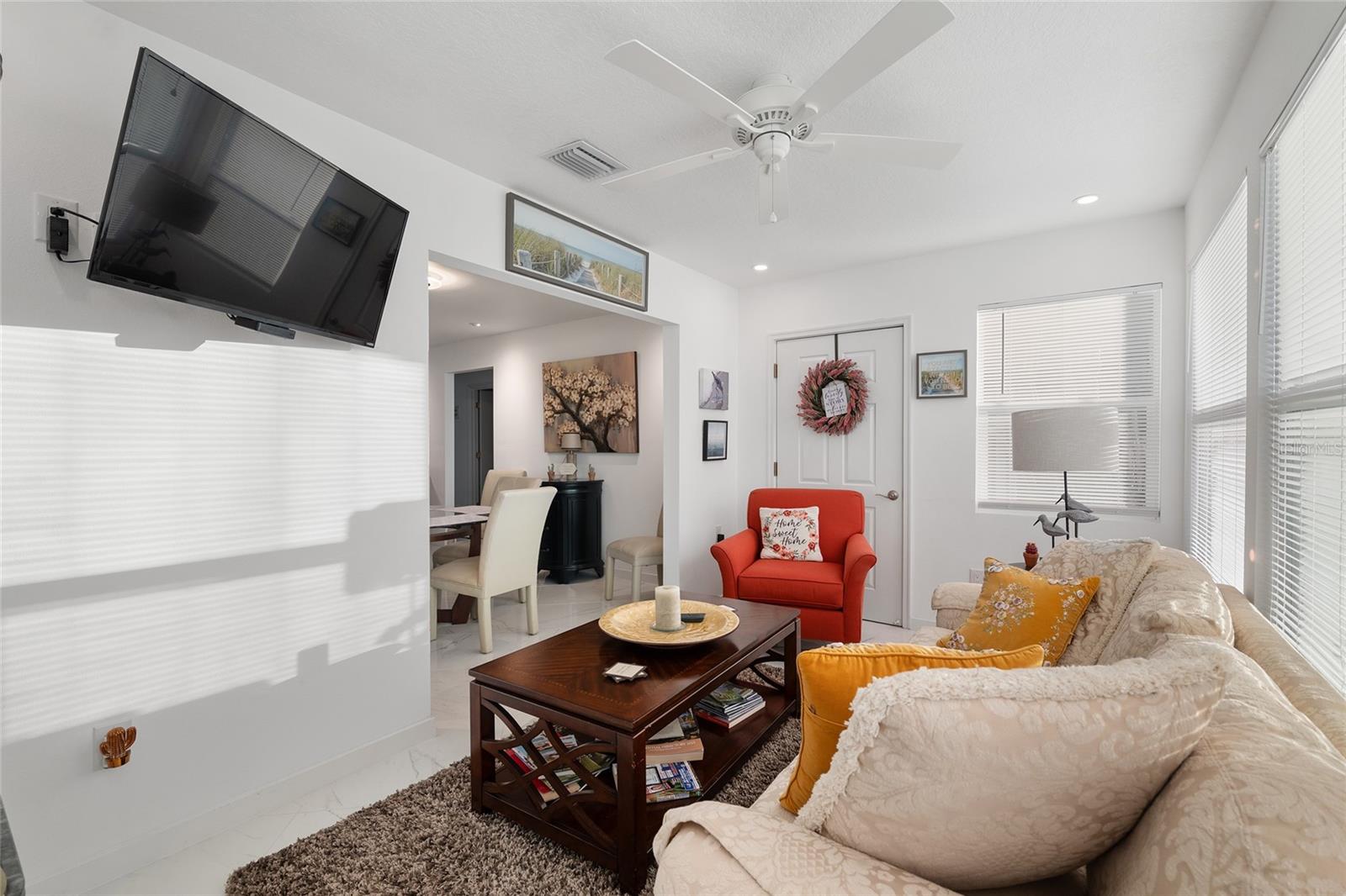 VILLAGES/MAIRON COUNTY UN 52 - Residential