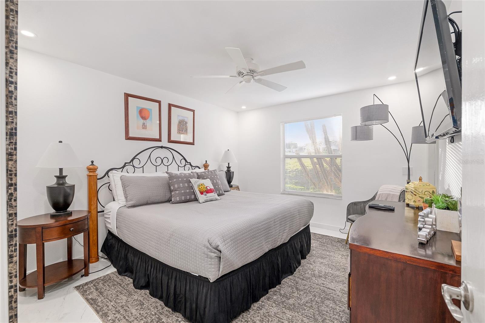 VILLAGES/MAIRON COUNTY UN 52 - Residential