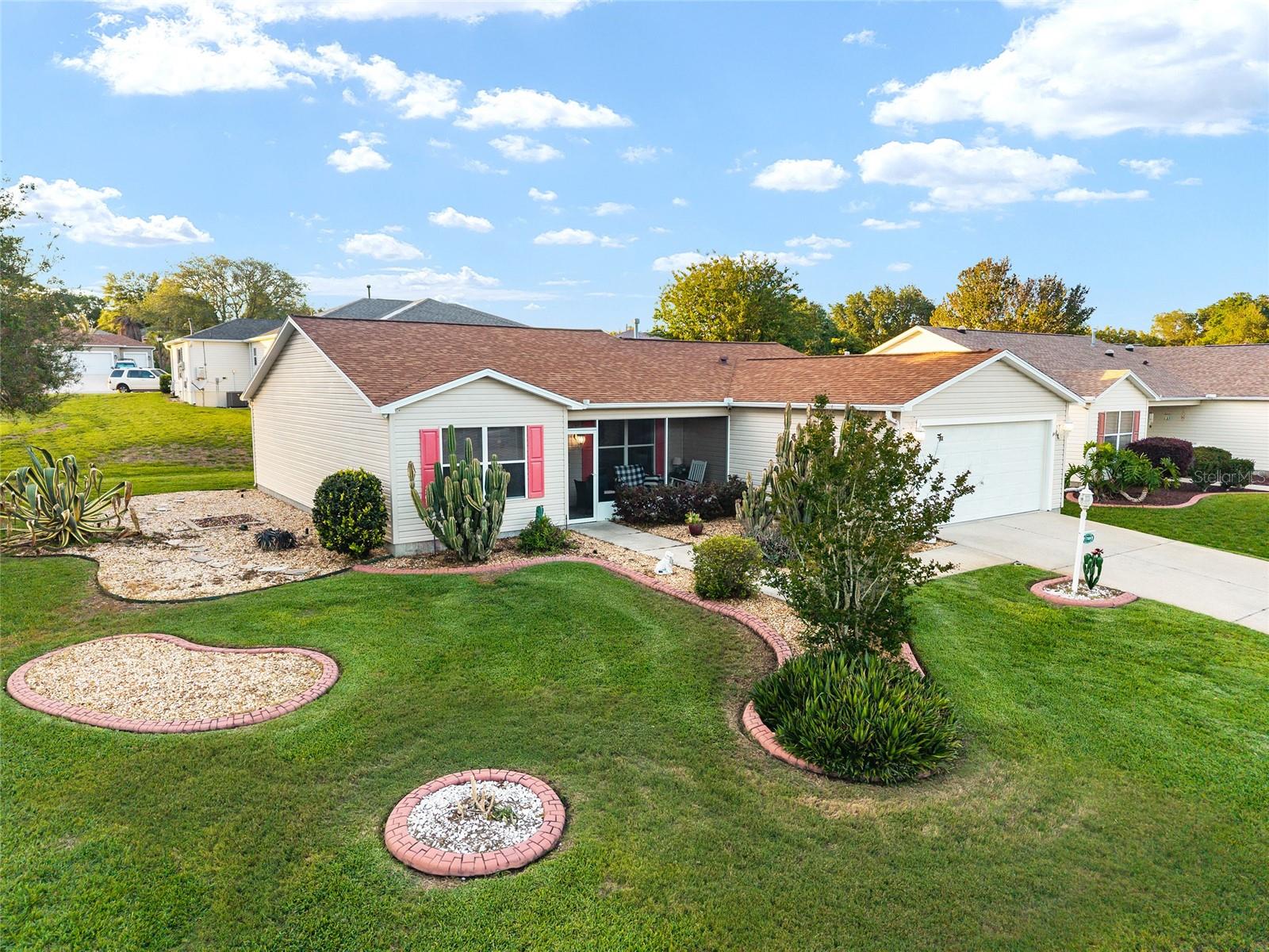 VILLAGES/MAIRON COUNTY UN 52 - Residential