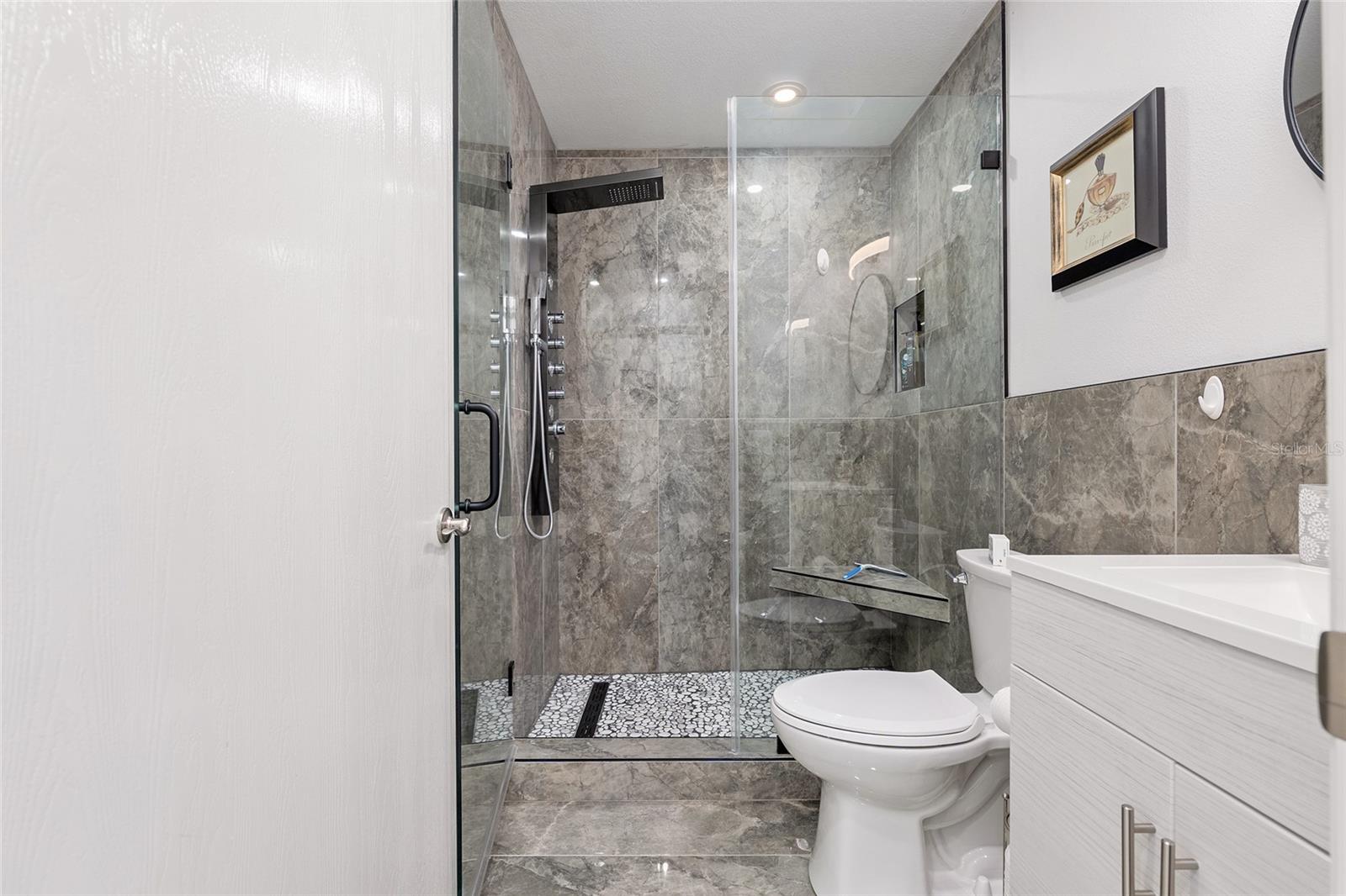 VILLAGES/MAIRON COUNTY UN 52 - Residential