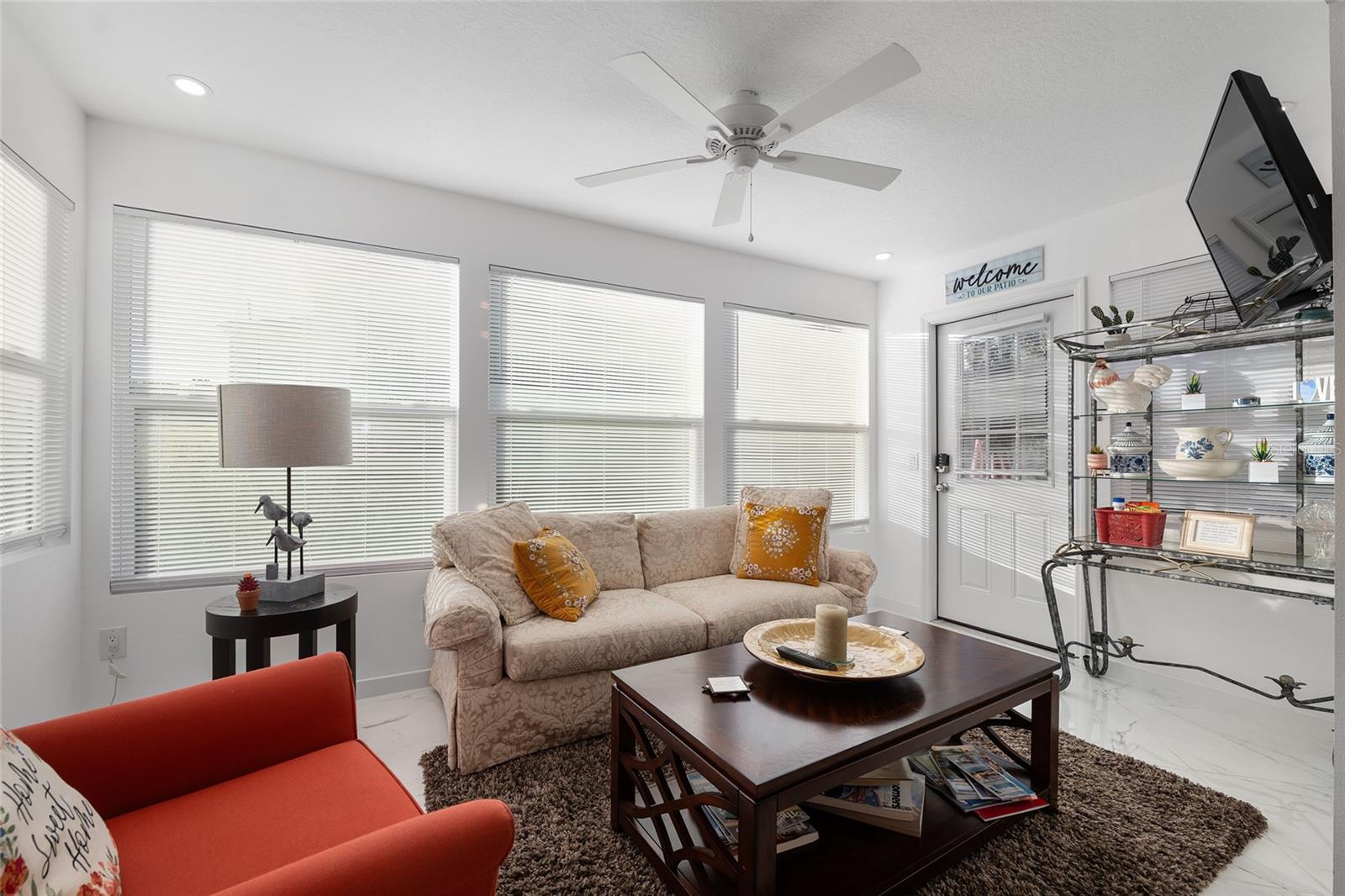 VILLAGES/MAIRON COUNTY UN 52 - Residential