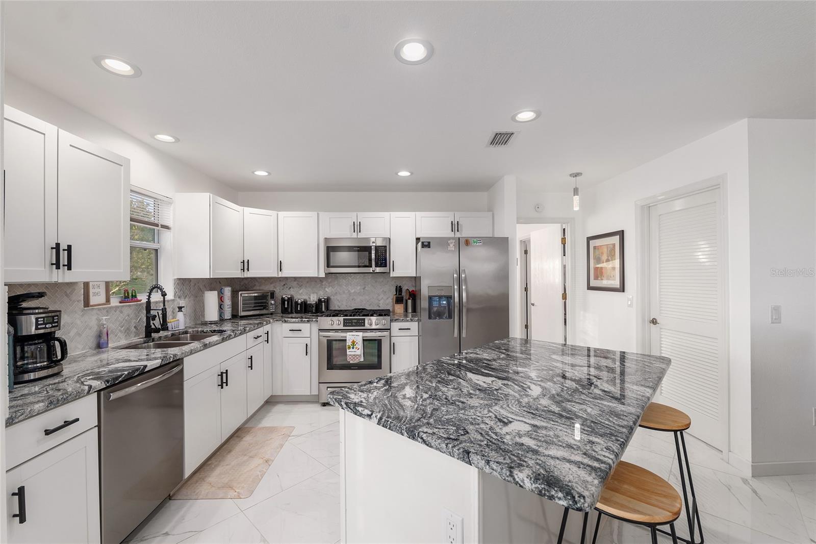 VILLAGES/MAIRON COUNTY UN 52 - Residential