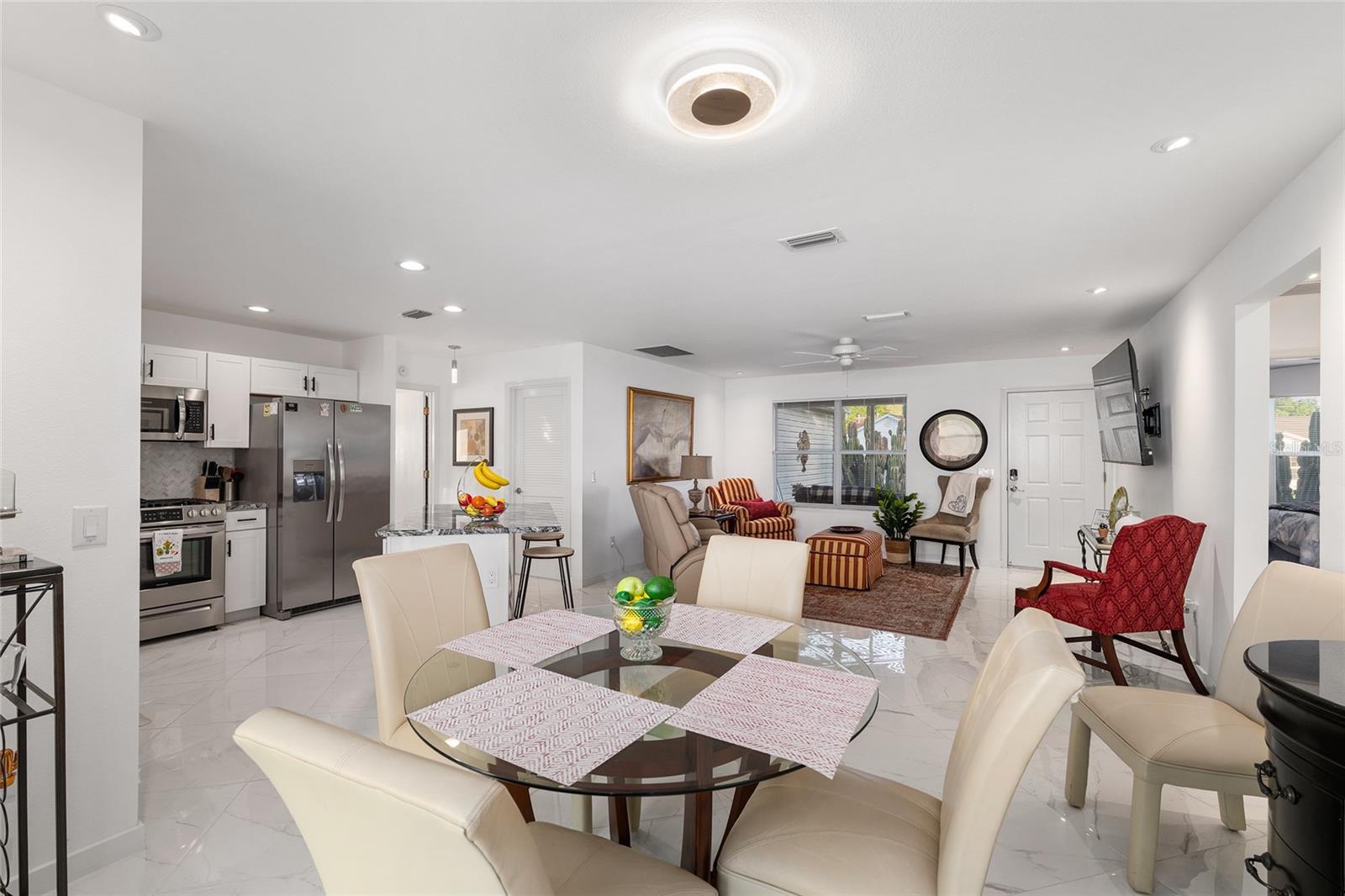 VILLAGES/MAIRON COUNTY UN 52 - Residential