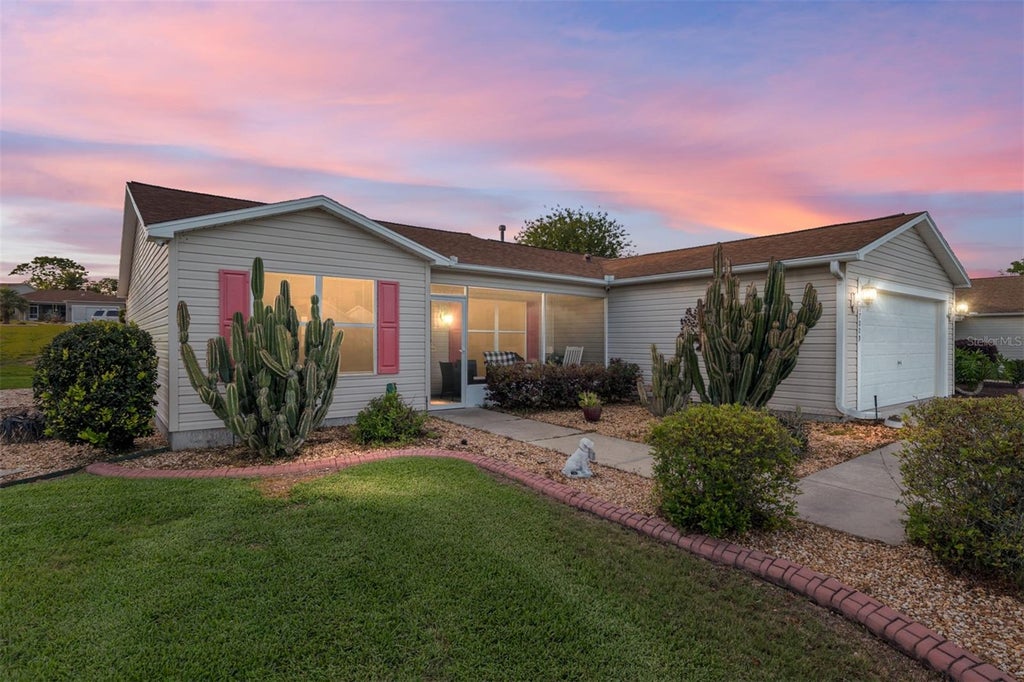 Photo of 17009 SE 96th Chapelwood Circle, The Villages, FL 32162 (MLS # G5111237)