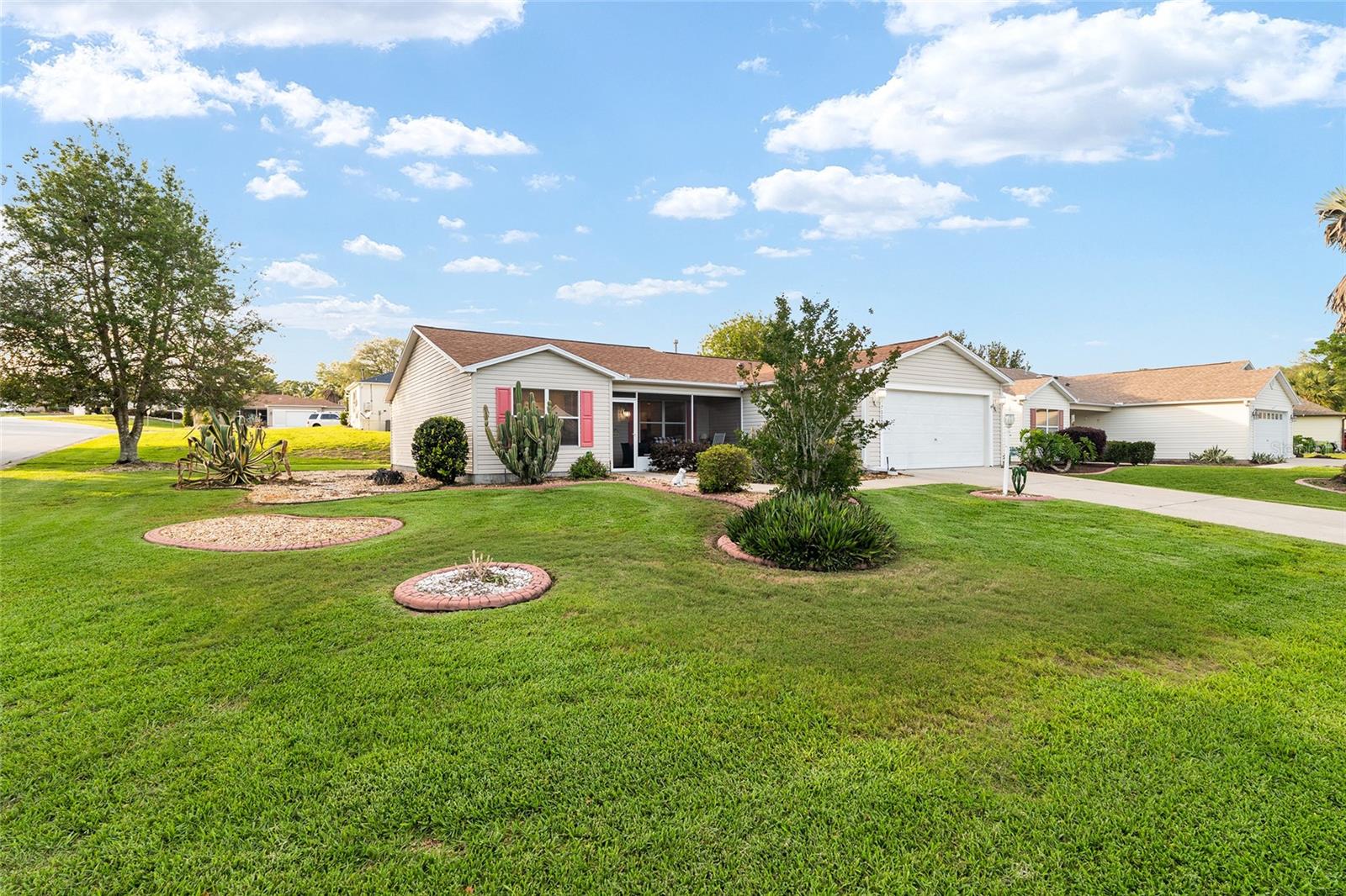 VILLAGES/MAIRON COUNTY UN 52 - Residential