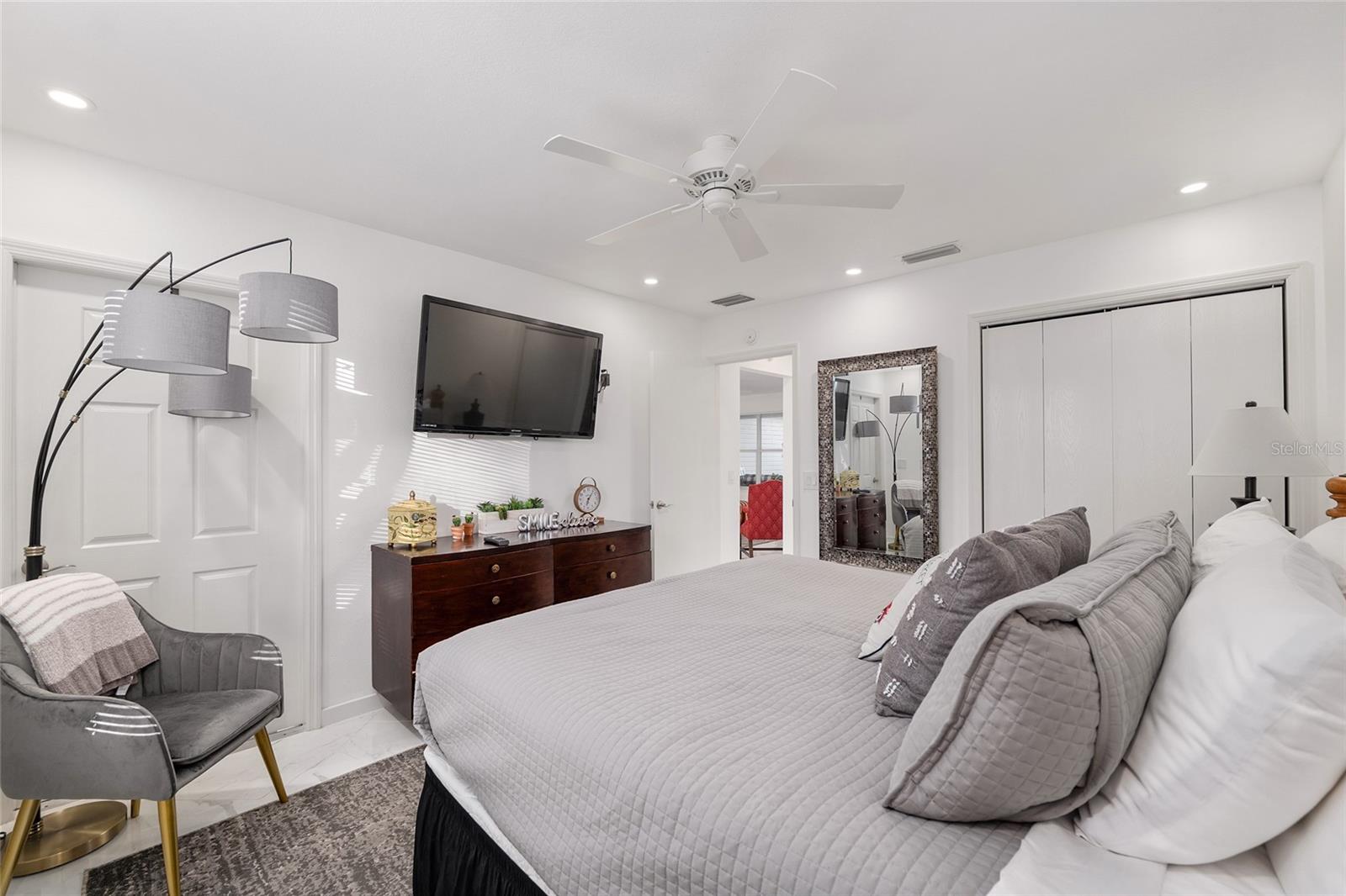 VILLAGES/MAIRON COUNTY UN 52 - Residential