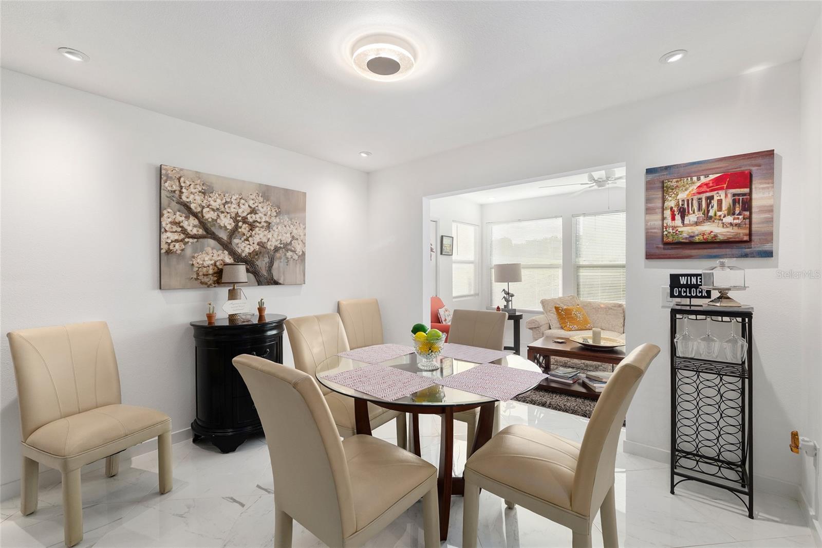 VILLAGES/MAIRON COUNTY UN 52 - Residential