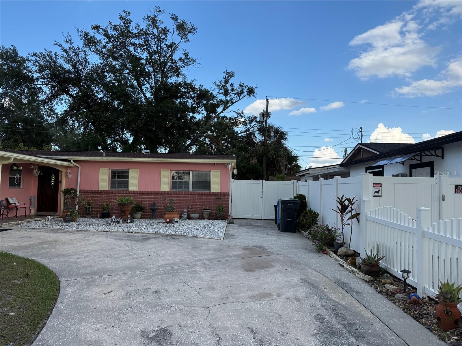 6019 ROSEWOOD DRIVE