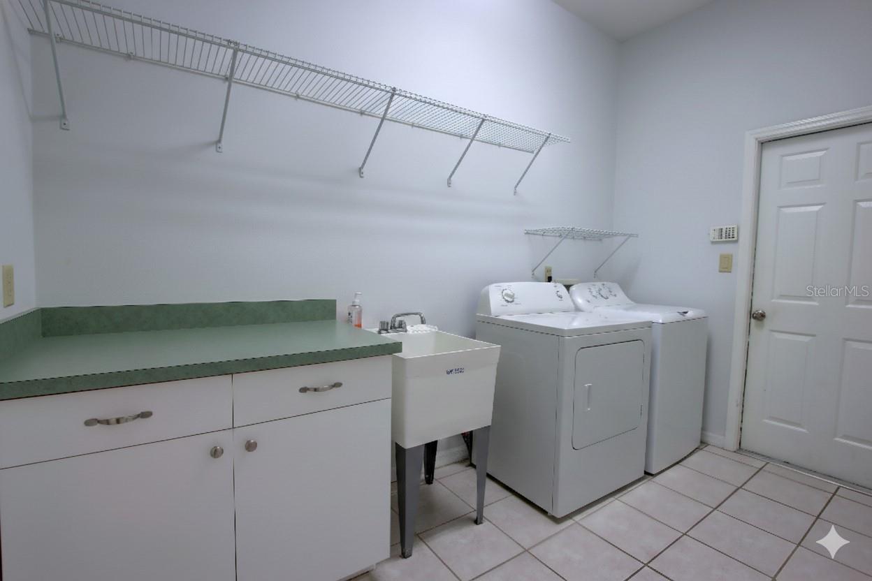 BRIGHT WATER PLACE PH 3 - Residential