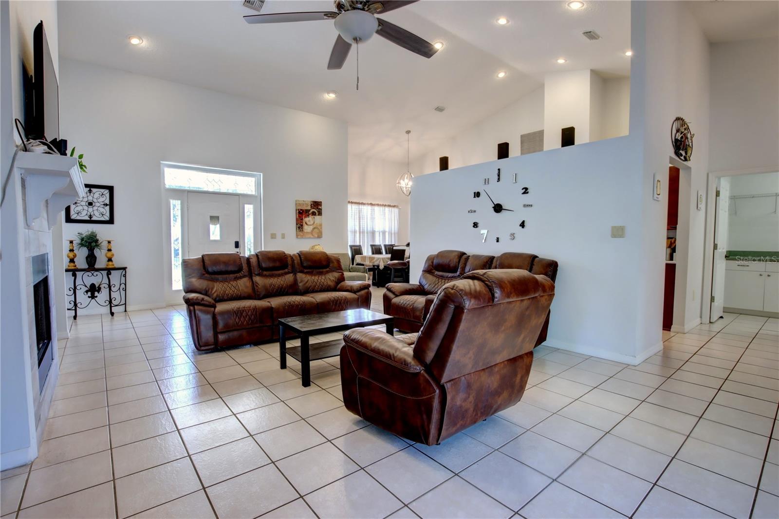 BRIGHT WATER PLACE PH 3 - Residential