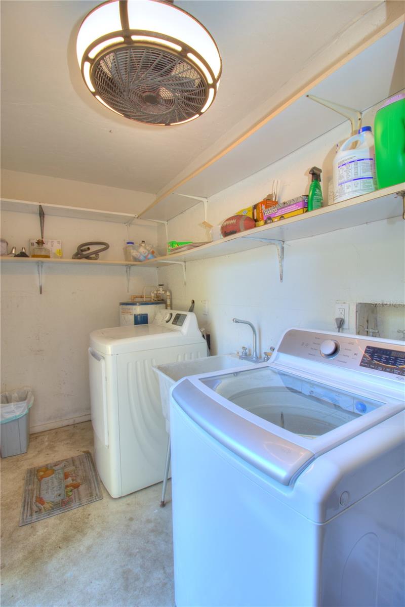 EUREKA SHORES - Residential