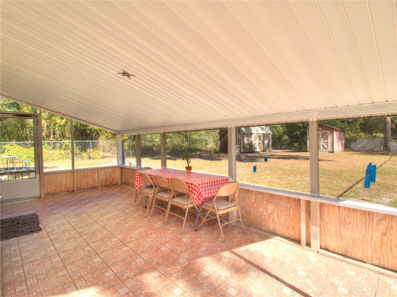 EUREKA SHORES - Residential