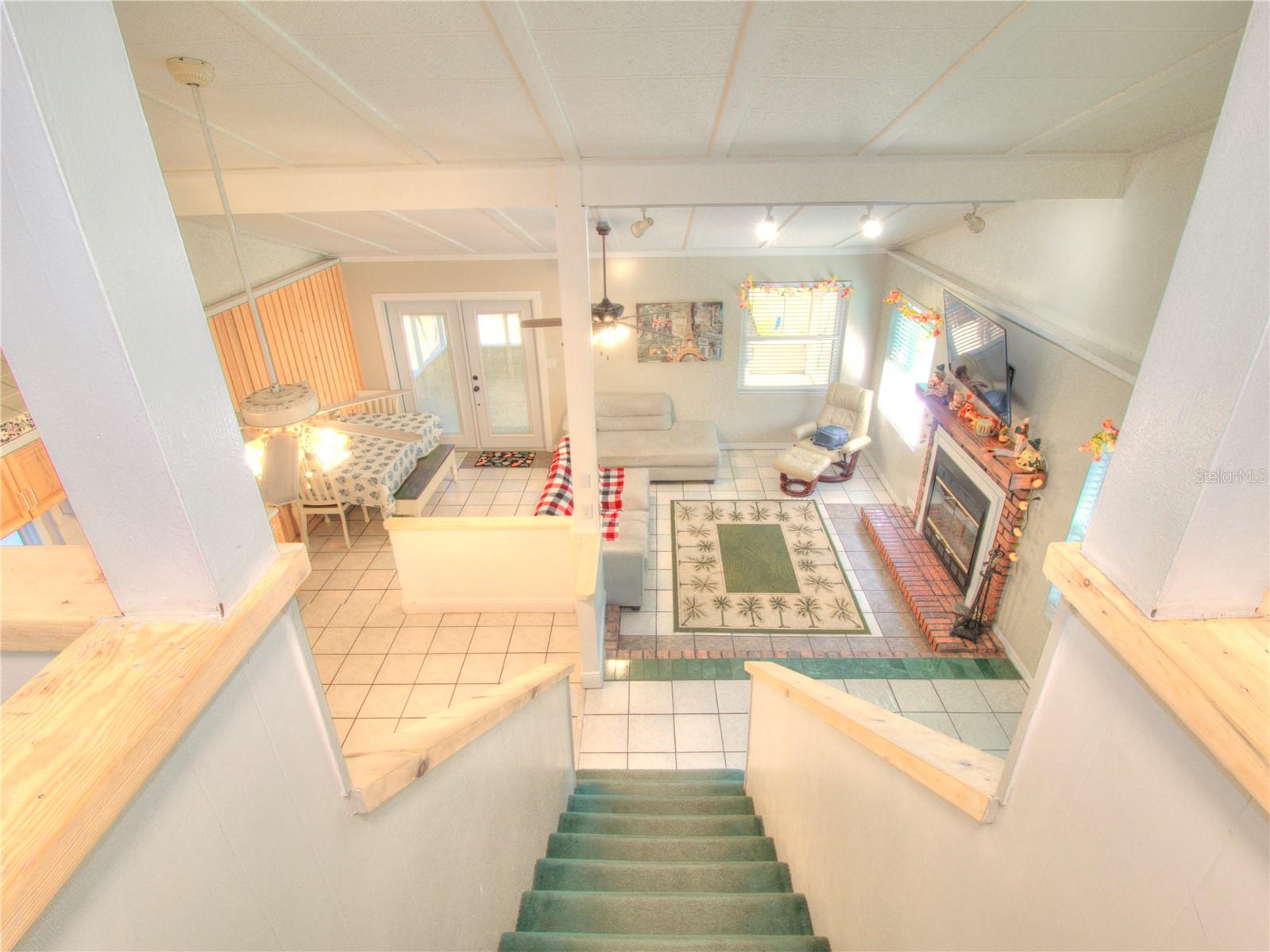 EUREKA SHORES - Residential