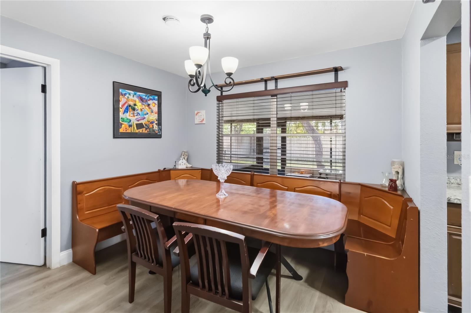 ROLLING WOODS - Residential