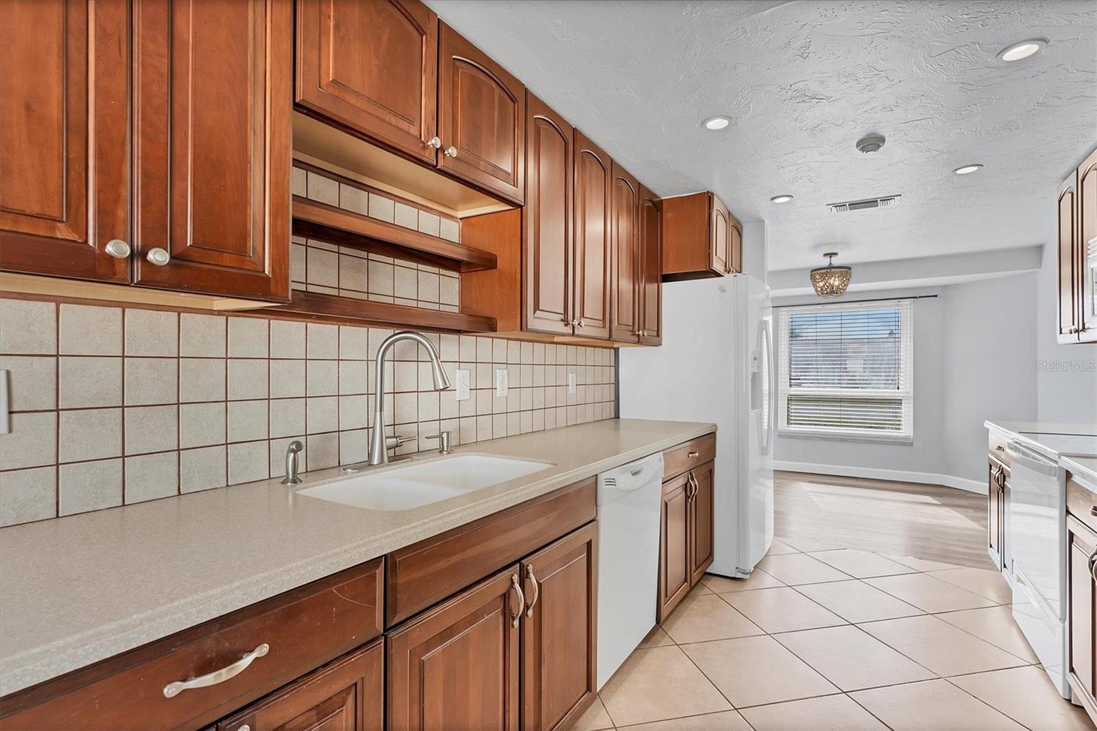 TANGELO PARK FIRST ADD - Residential