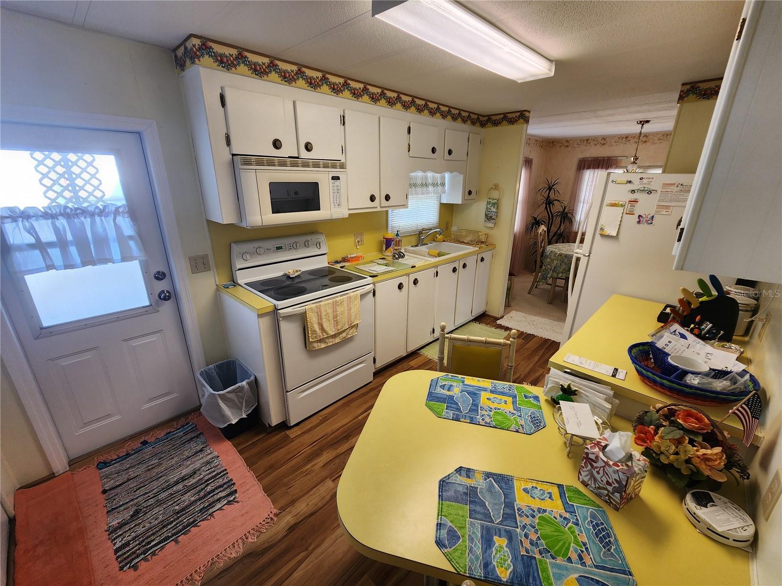 CHATEAU VILLAGE CO-OP - Residential