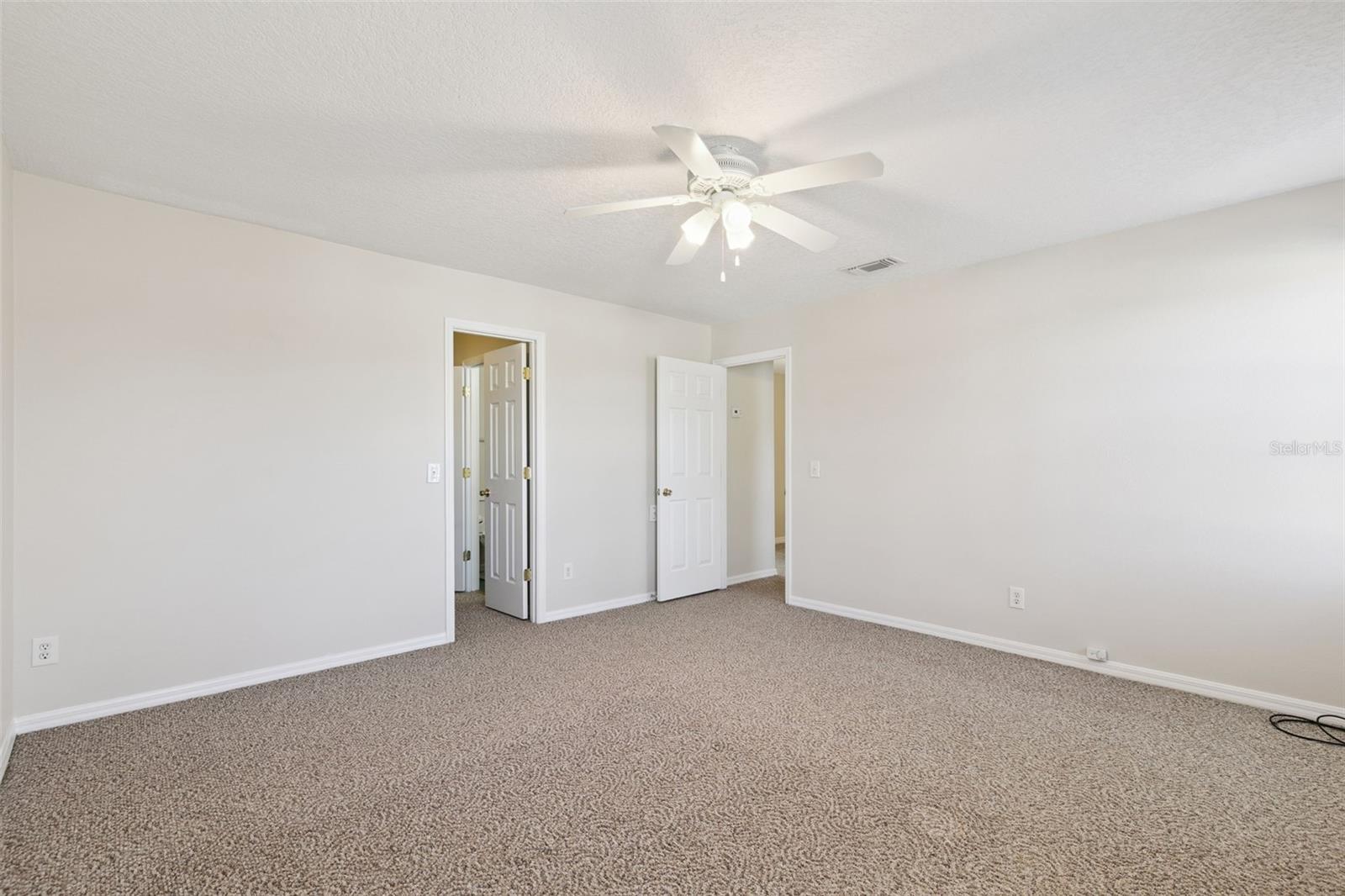 BIG OAKS - Residential