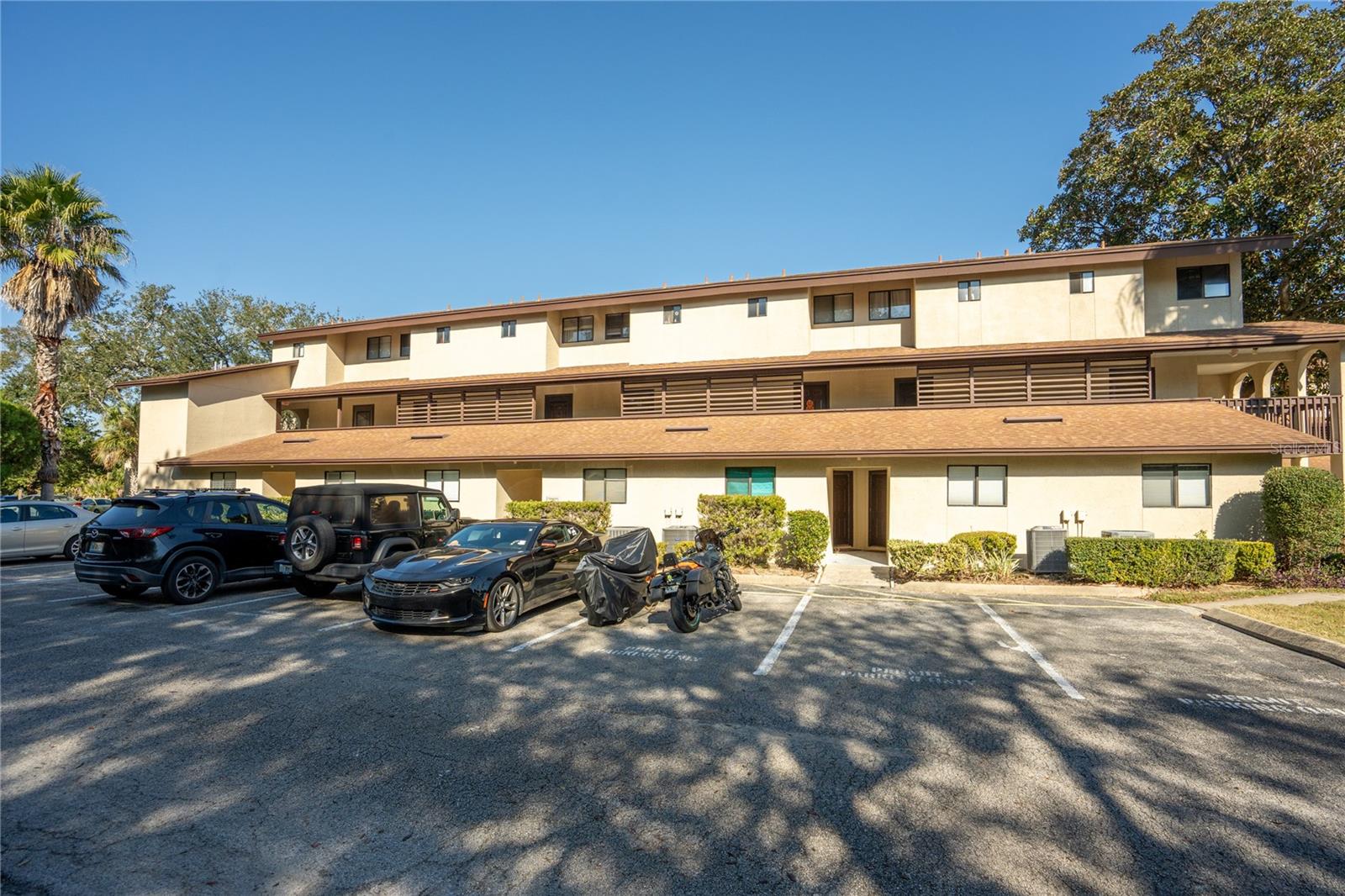 TENNIS VLG/PONCE - Residential