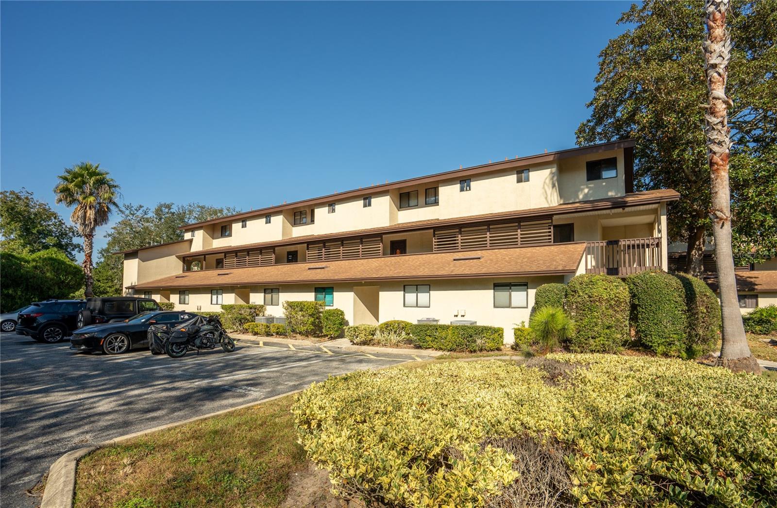 TENNIS VLG/PONCE - Residential