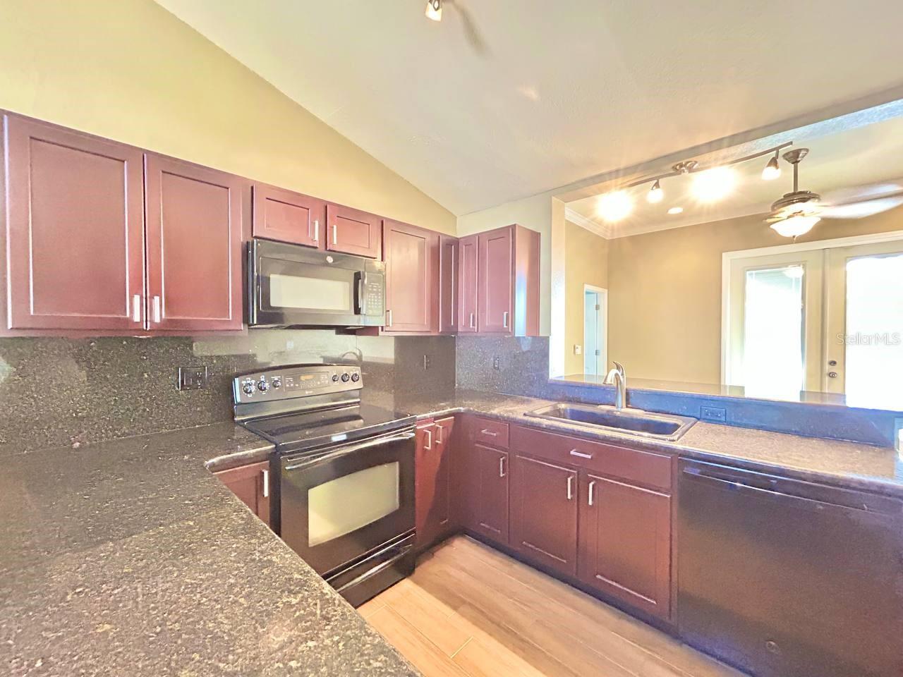 SEVEN SPGS HOMES - Residential Lease