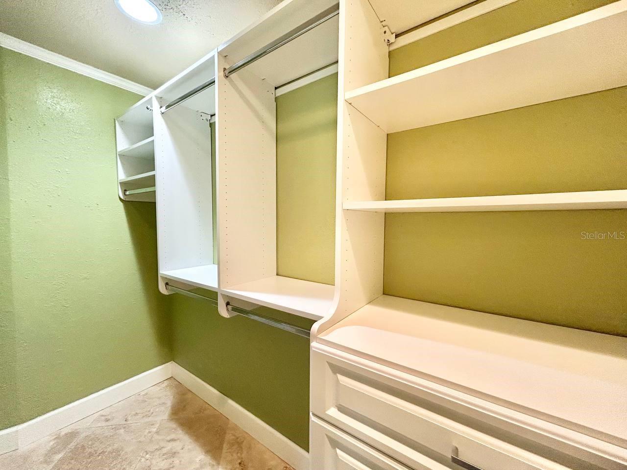 SEVEN SPGS HOMES - Residential Lease