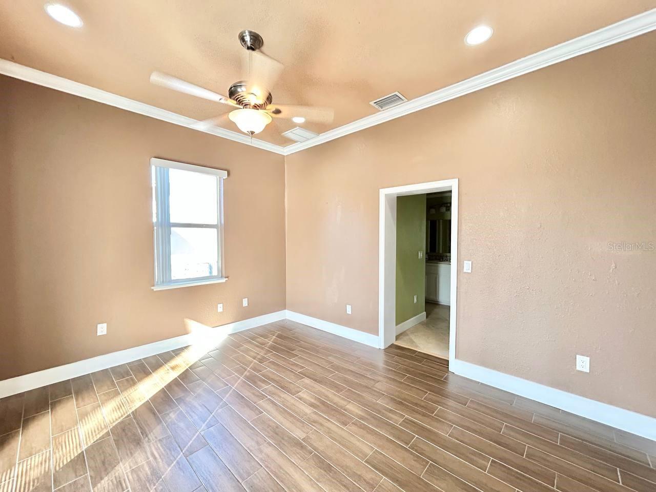 SEVEN SPGS HOMES - Residential Lease