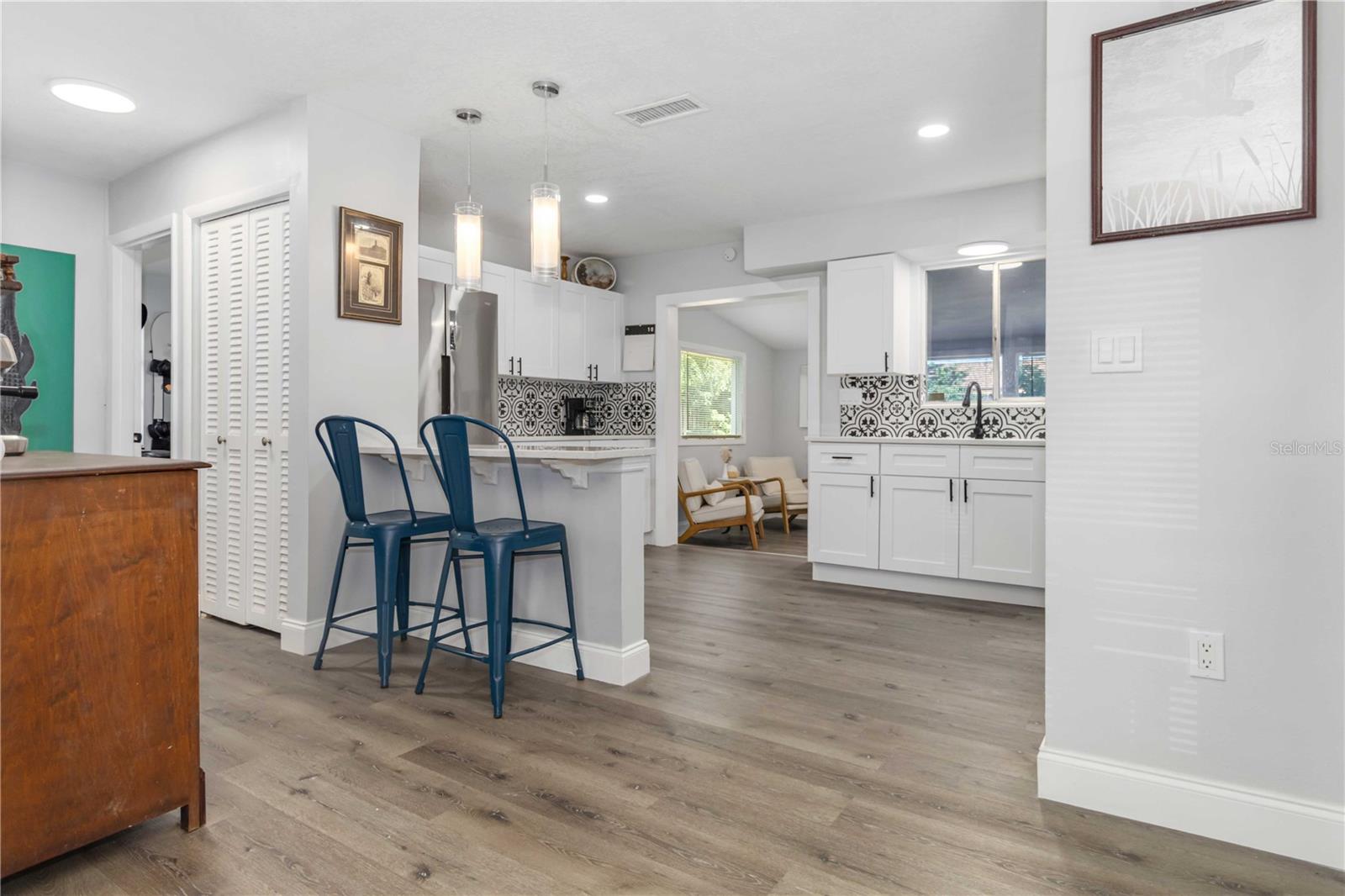 TROPICAL GARDENS - Residential