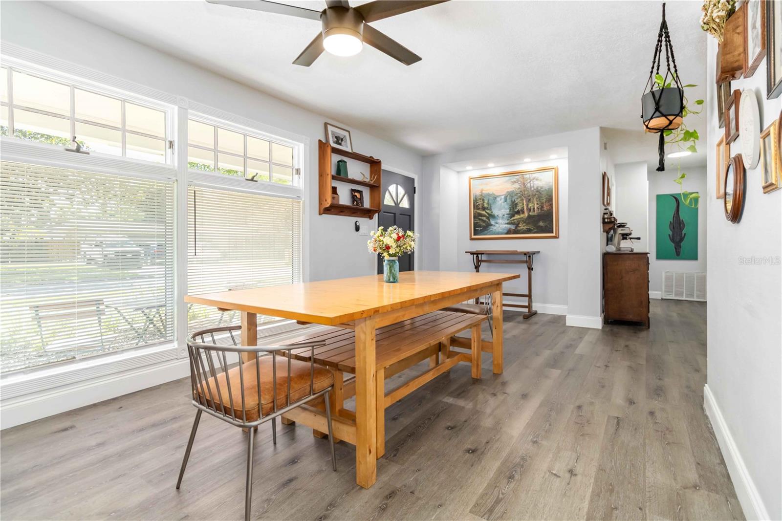 TROPICAL GARDENS - Residential