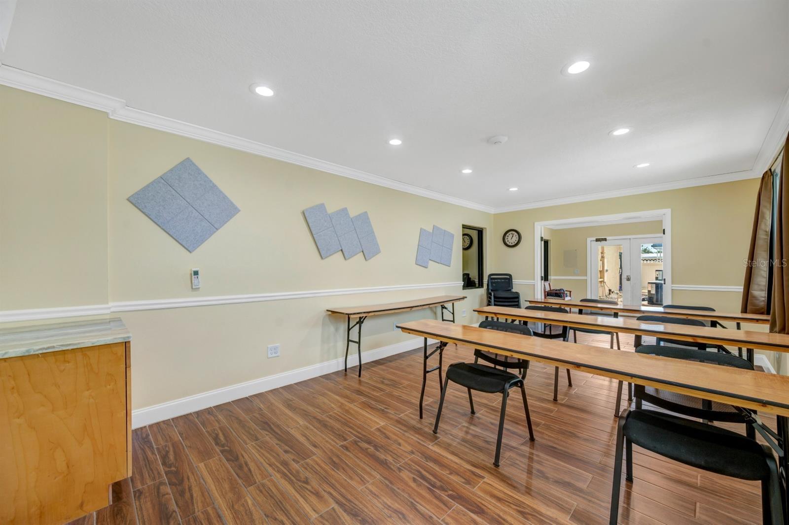 RUSKIN CITY MAP OF - Commercial Lease