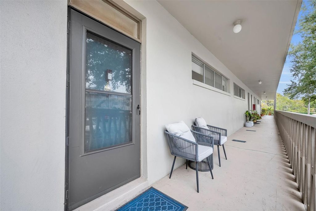 Photo of 700 Melrose Avenue #M4, Winter Park, FL 32789 (MLS # O6380927)