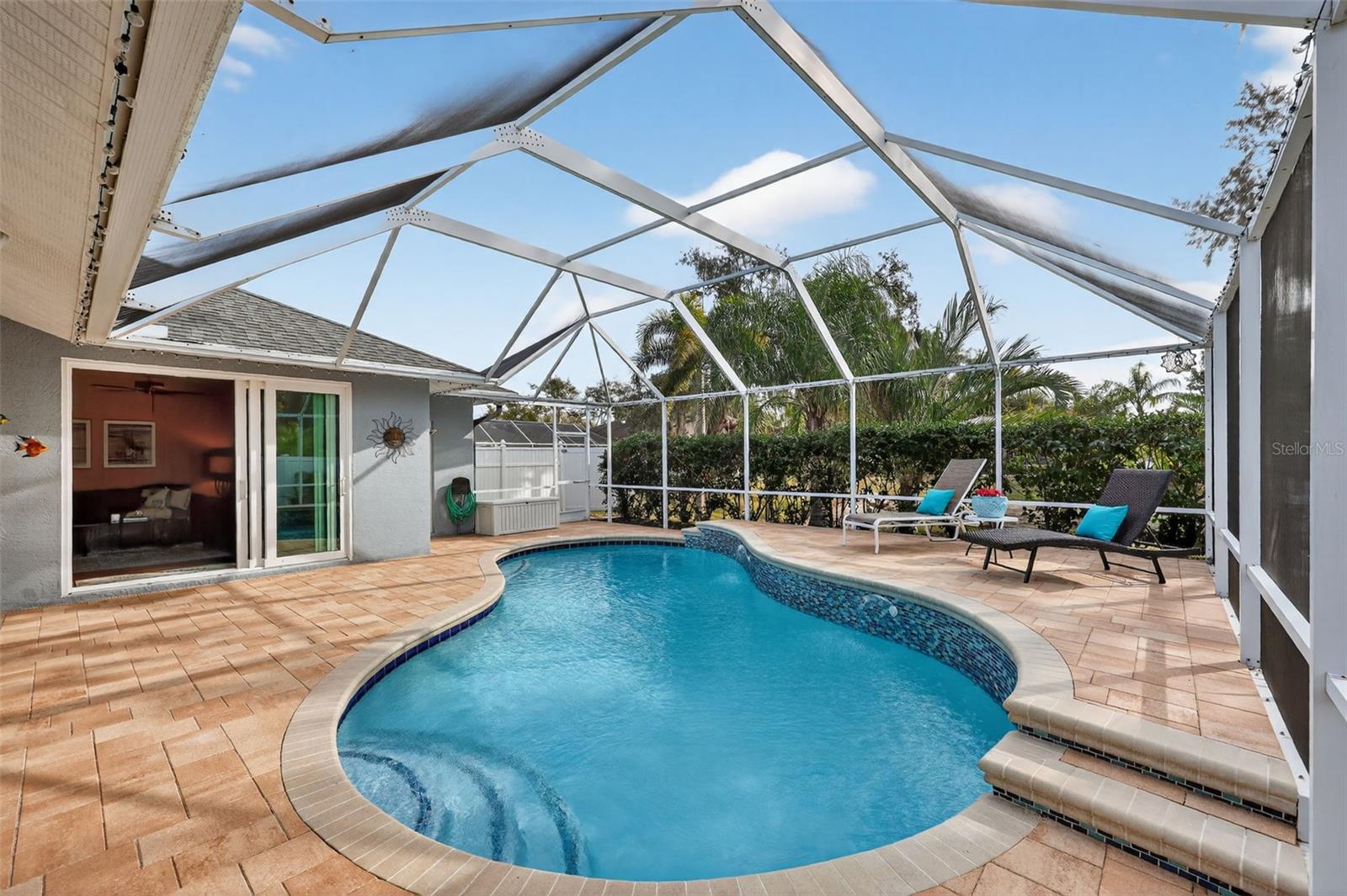 COLONIAL WOODS ESTATES - Residential