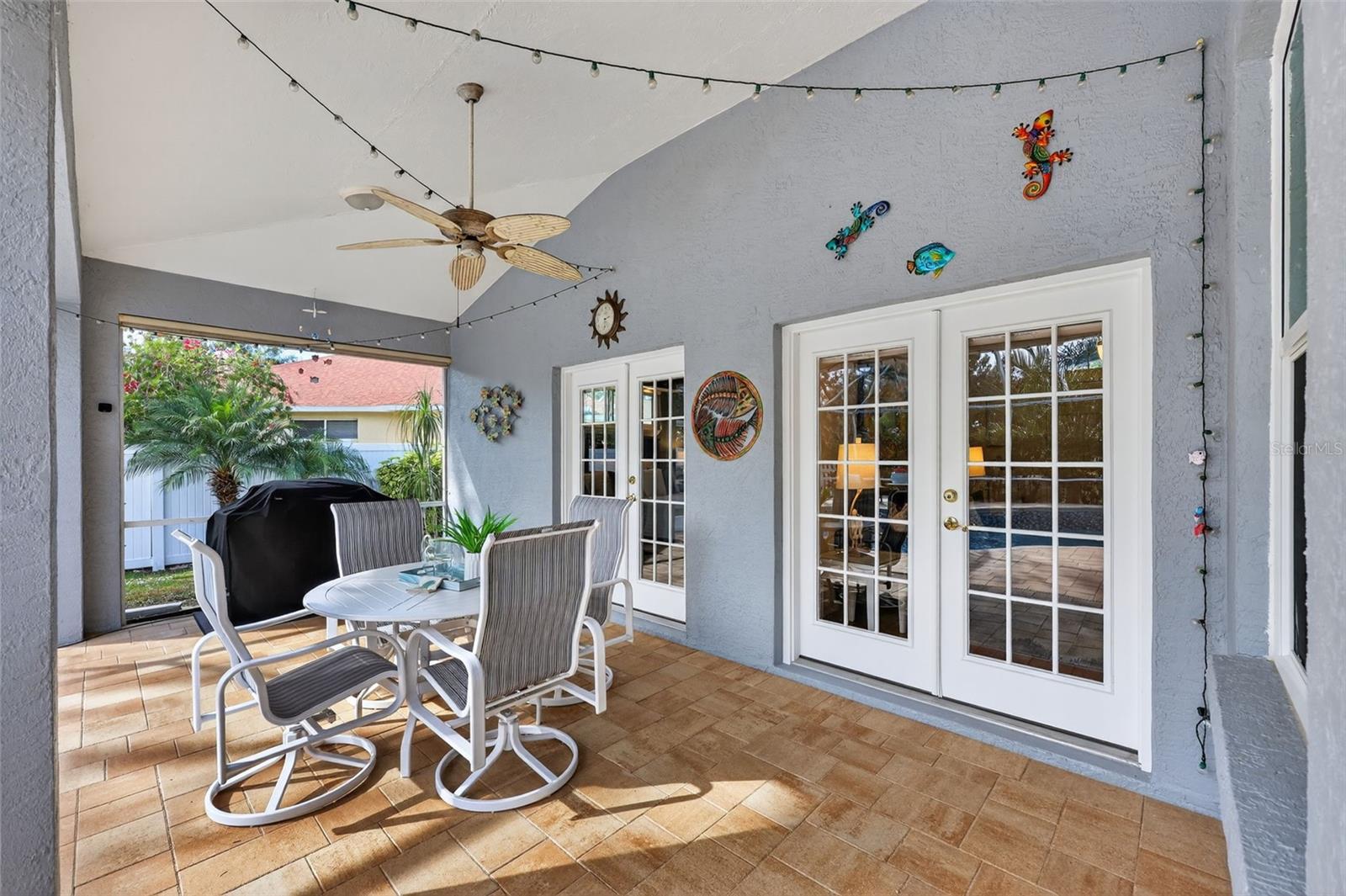 COLONIAL WOODS ESTATES - Residential