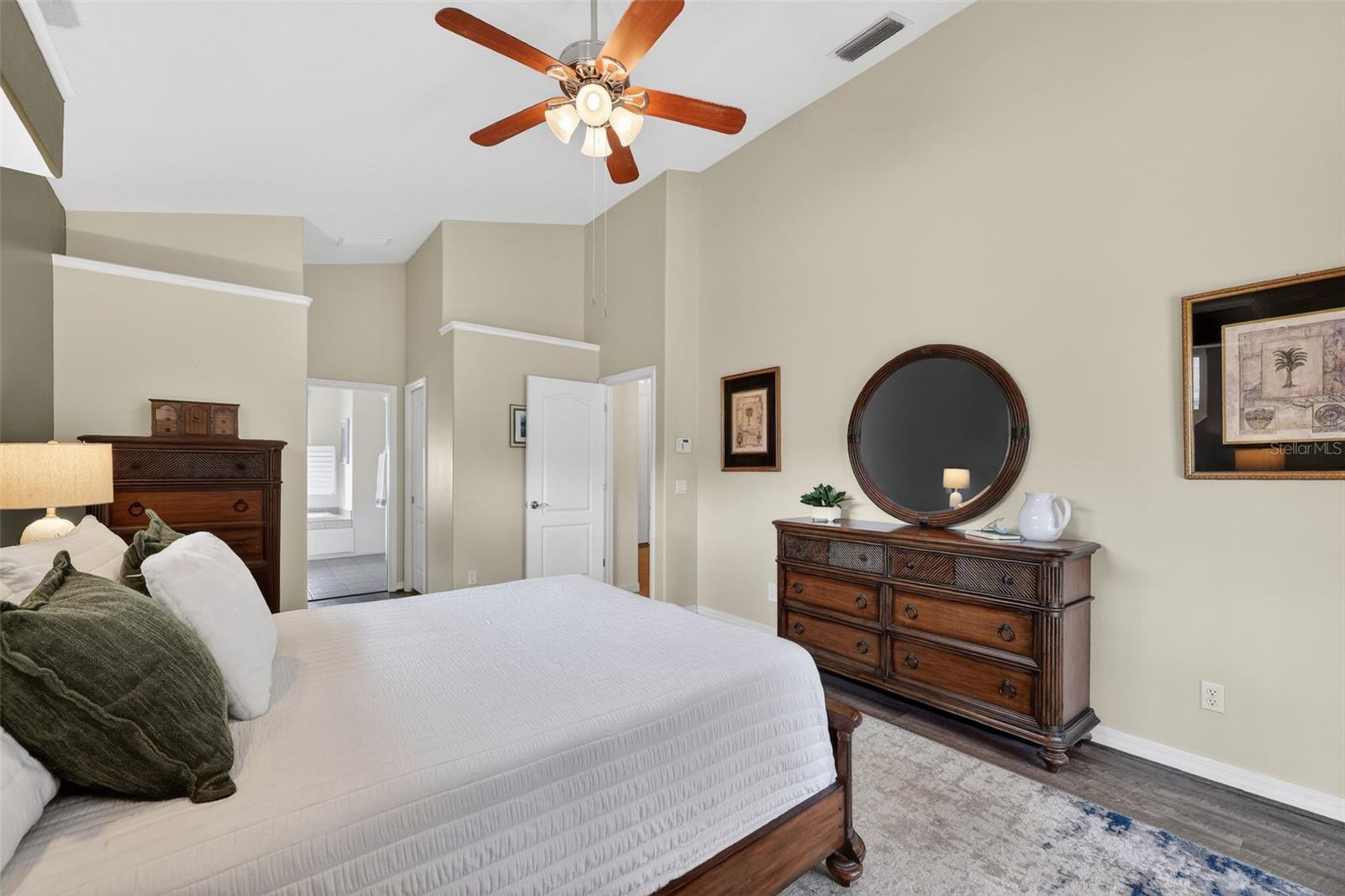 COLONIAL WOODS ESTATES - Residential