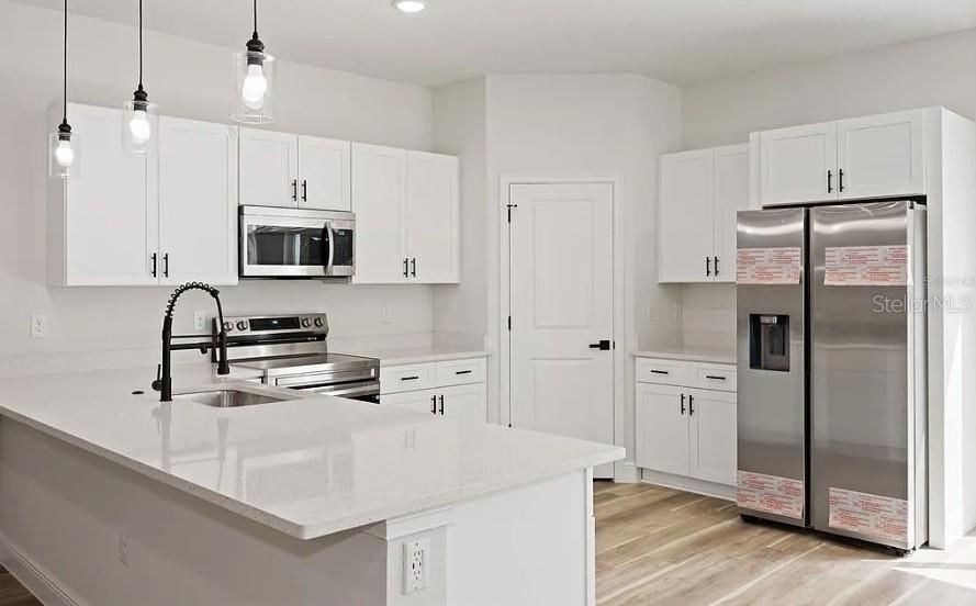 MARION OAKS UNIT 9 INT LOTS - Residential Lease