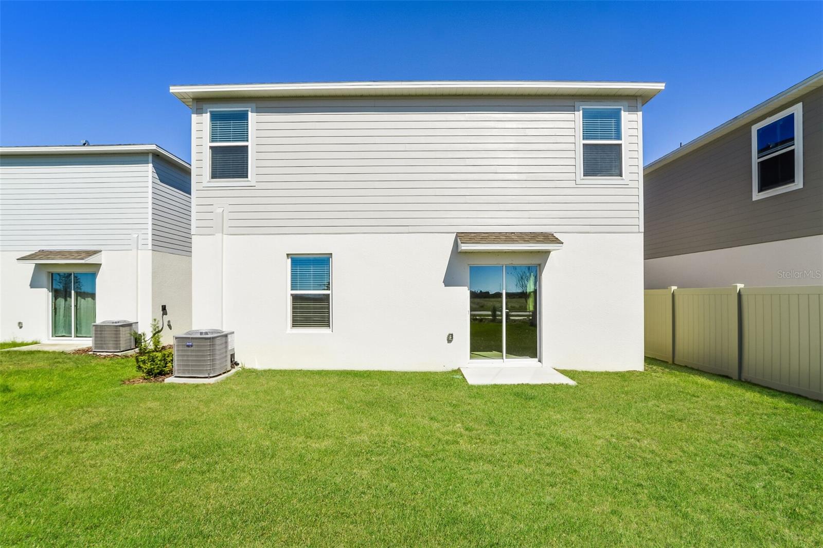 HAMILTON BLUFF SUB - Residential Lease