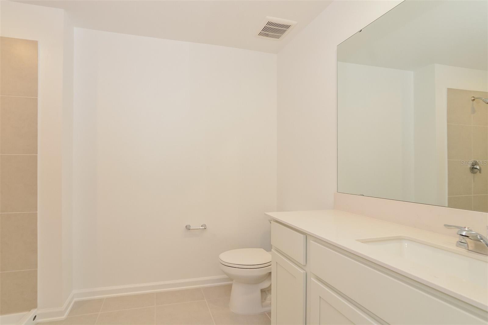 HAMILTON BLUFF SUB - Residential Lease