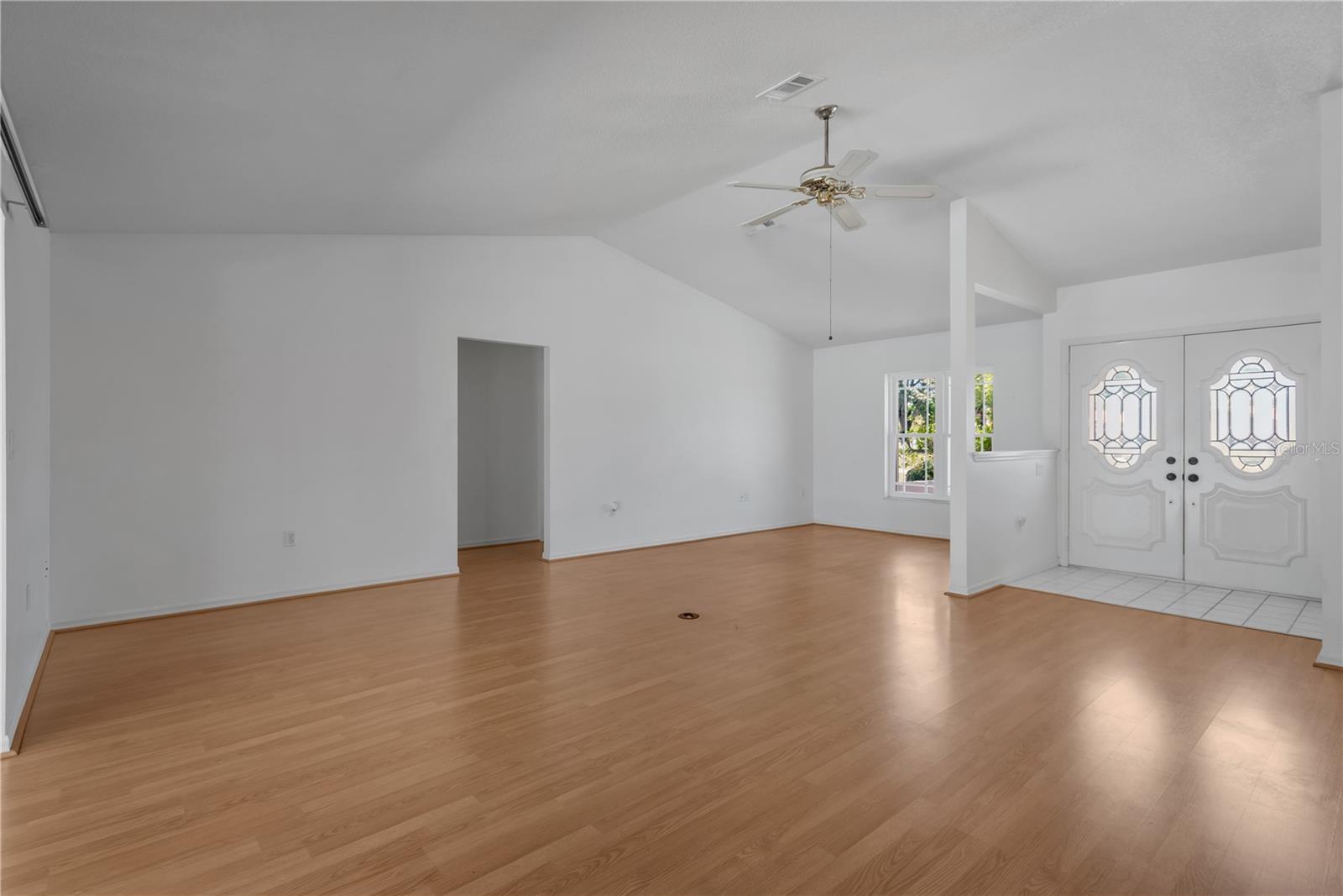 SPRING HILL - Residential