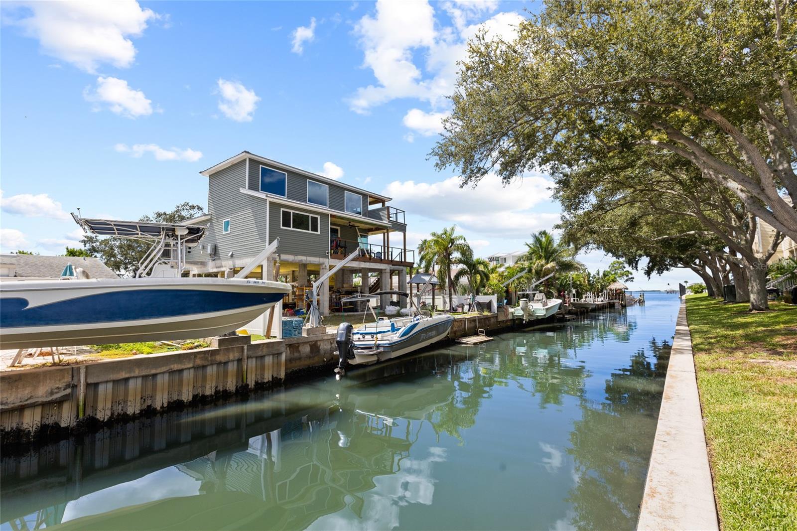 433 S PAULA DRIVE 1