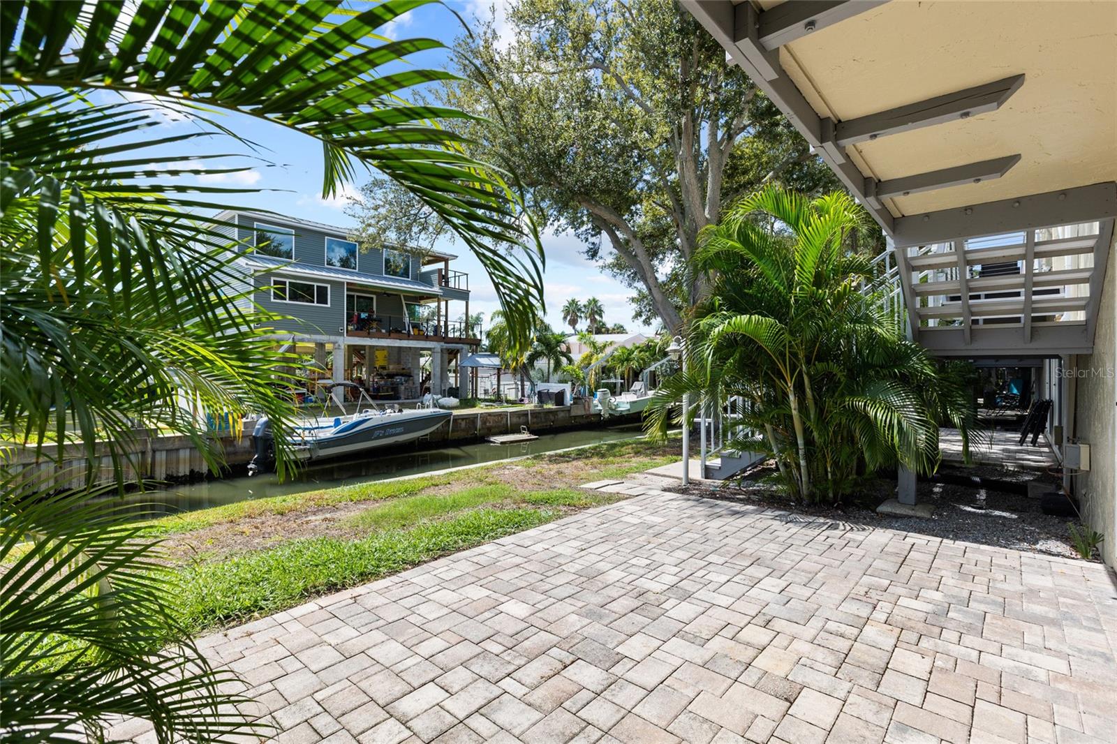 433 S PAULA DRIVE 1