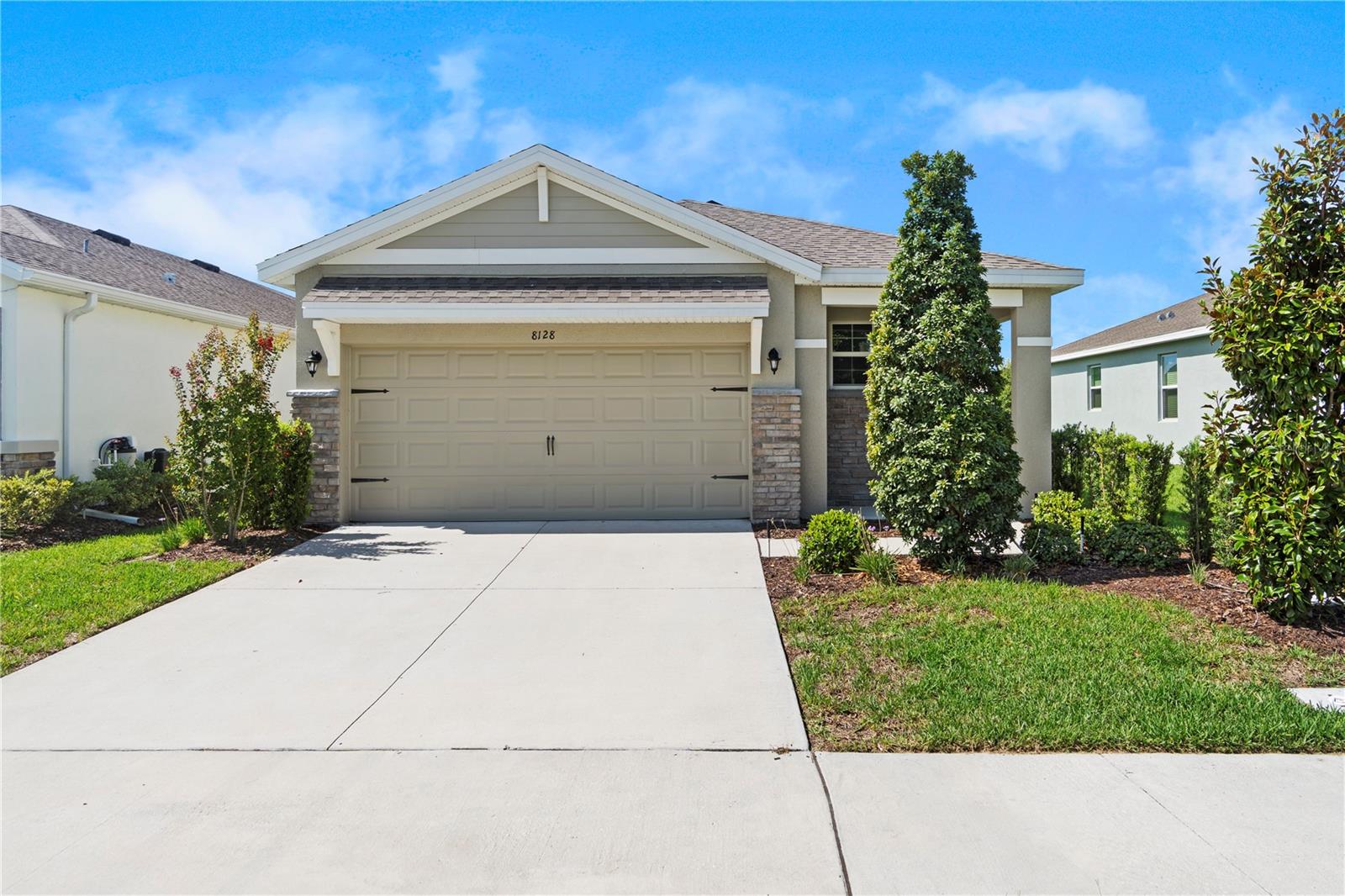 Ready to go, turn key smart home available in the villages! This community by DR Horton features state of the art clubhouse, zero walk-in pool, tennis courts, and shuffleboard courts. This three bedroom, two bath house features ceramic tile, granite countertops, and a bonus room that can be used as an office. Main bathroom has a walk in shower with a seat and also a small window to let in natural light. No rear neighbors! Screened in patio to enjoy those warm Florida nights. Close to restaurants, shopping, and entertainment!