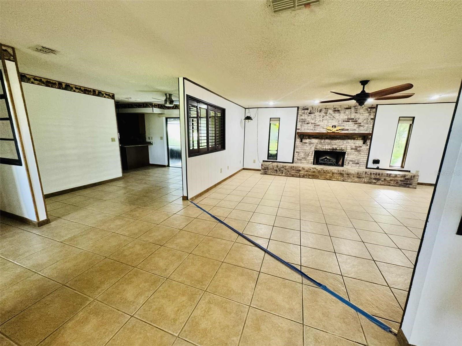 2809 STATE ROAD 557