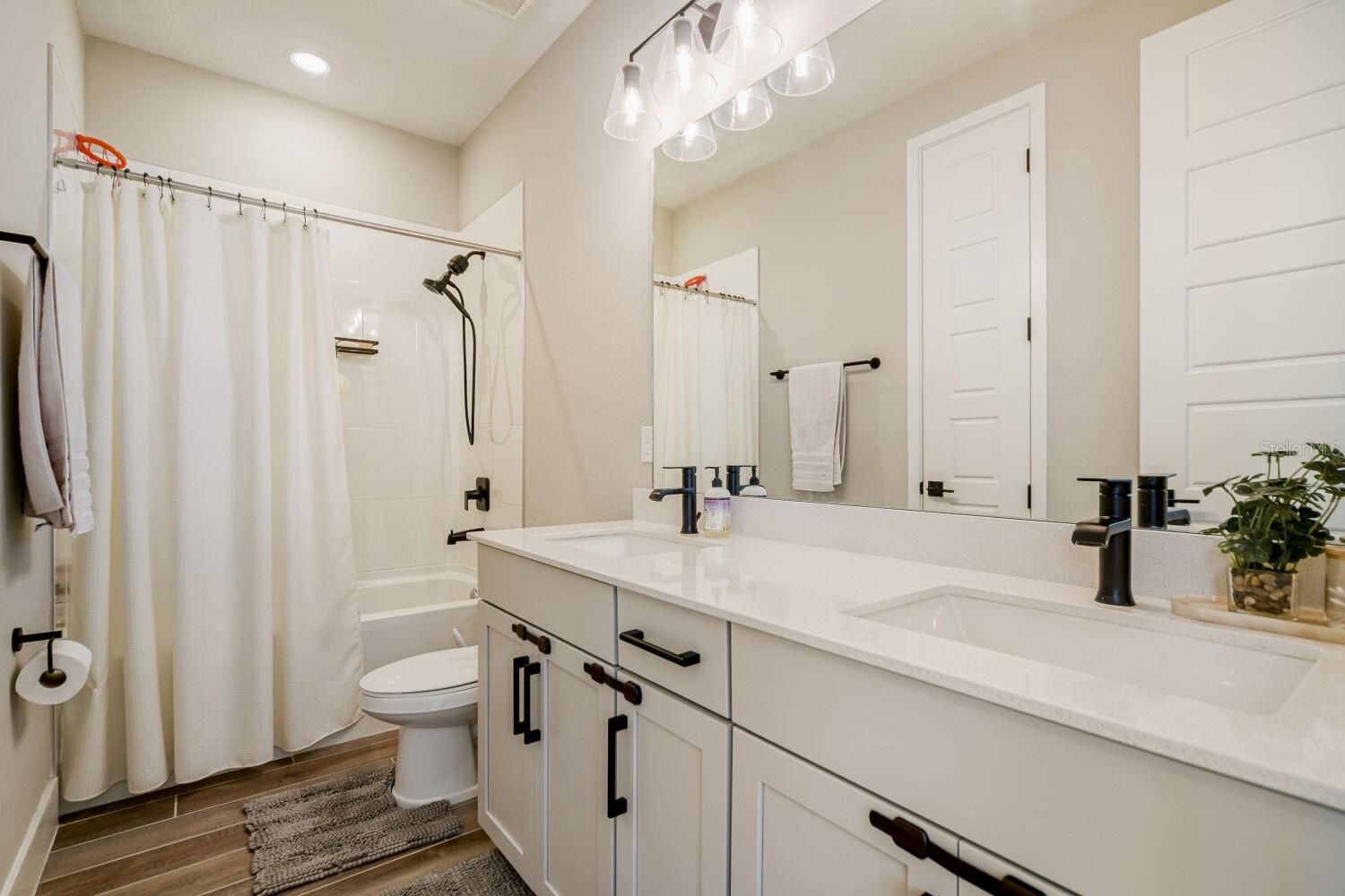 SILVERLEAF RESERVE/HAMLIN PH 2 - Residential